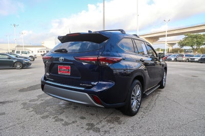 2024 Toyota Highlander Platinum