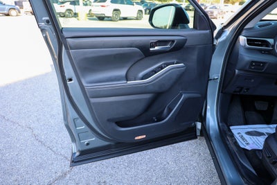 2026 Toyota Highlander XLE