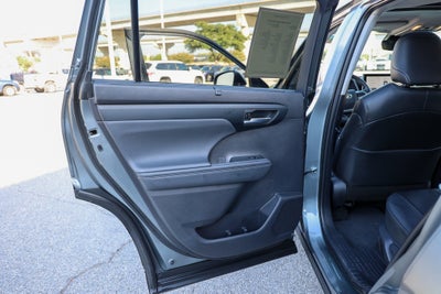 2026 Toyota Highlander XLE