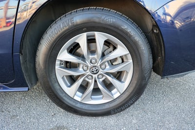 2021 Toyota SIENNA LE LE