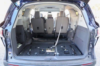 2021 Toyota SIENNA LE LE