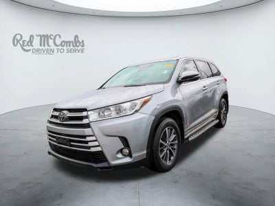 2017 Toyota Highlander SE