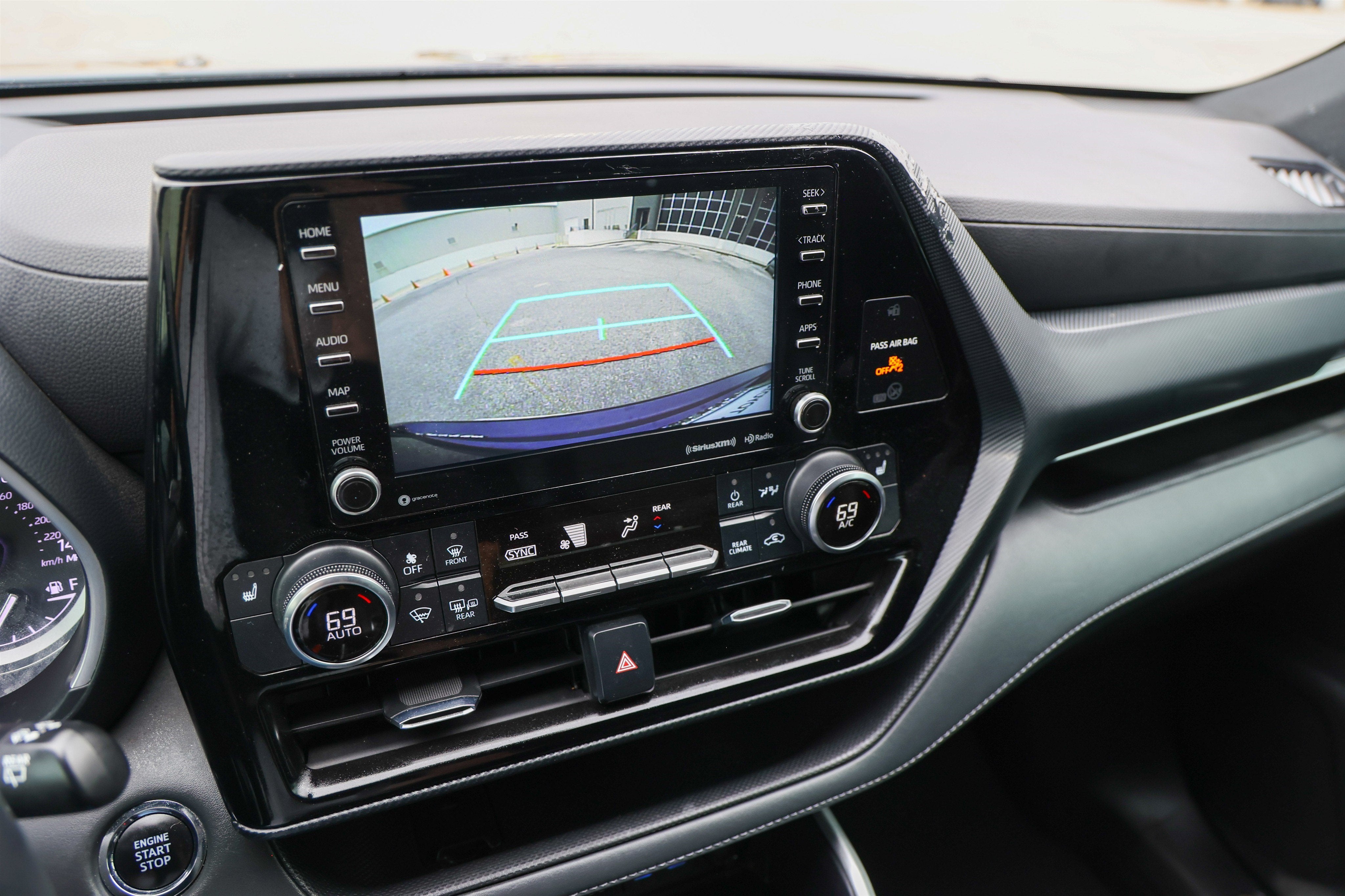 2022 Toyota Highlander XSE