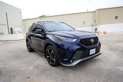 2022 Toyota Highlander XSE