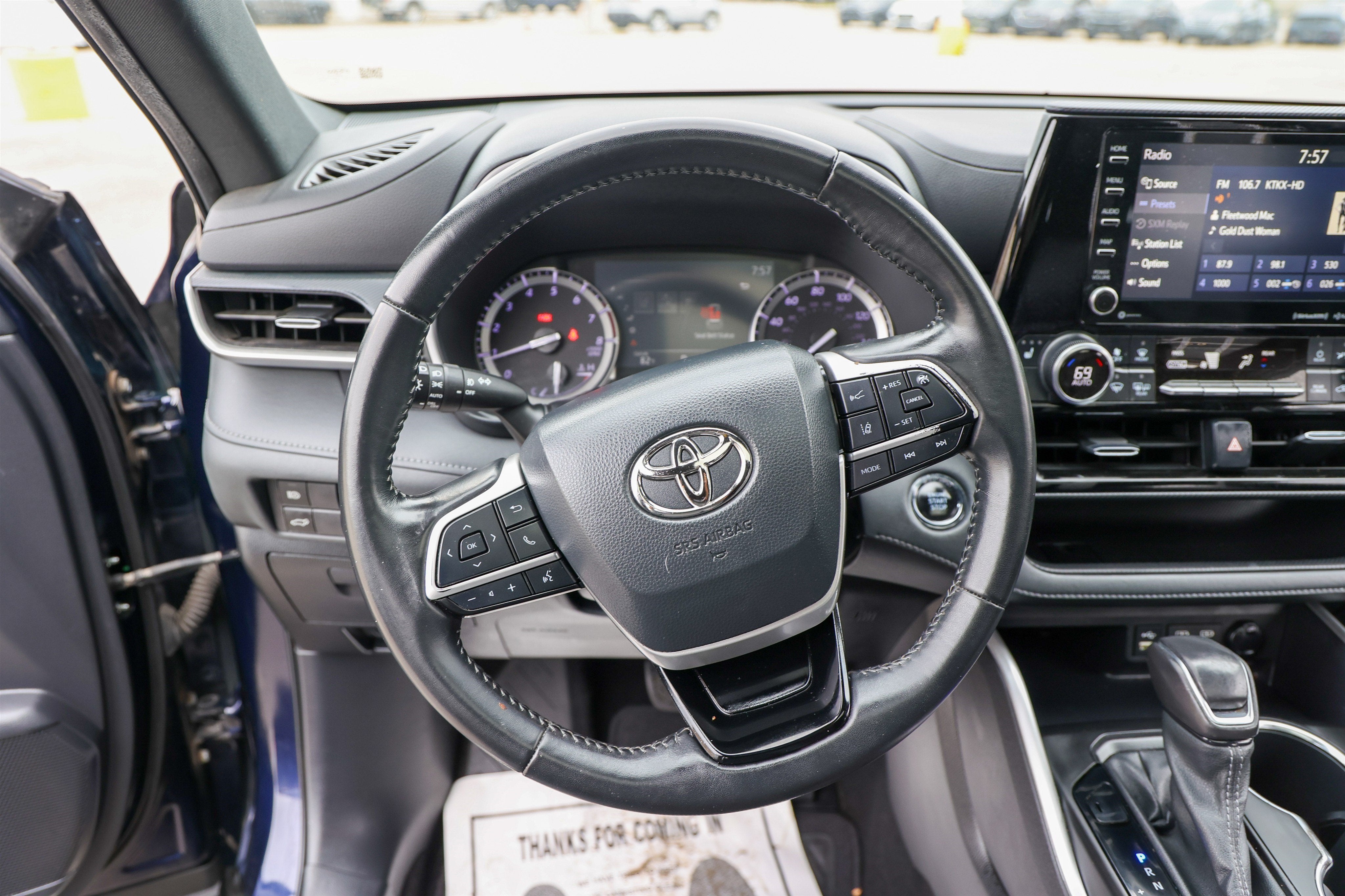 2022 Toyota Highlander XSE