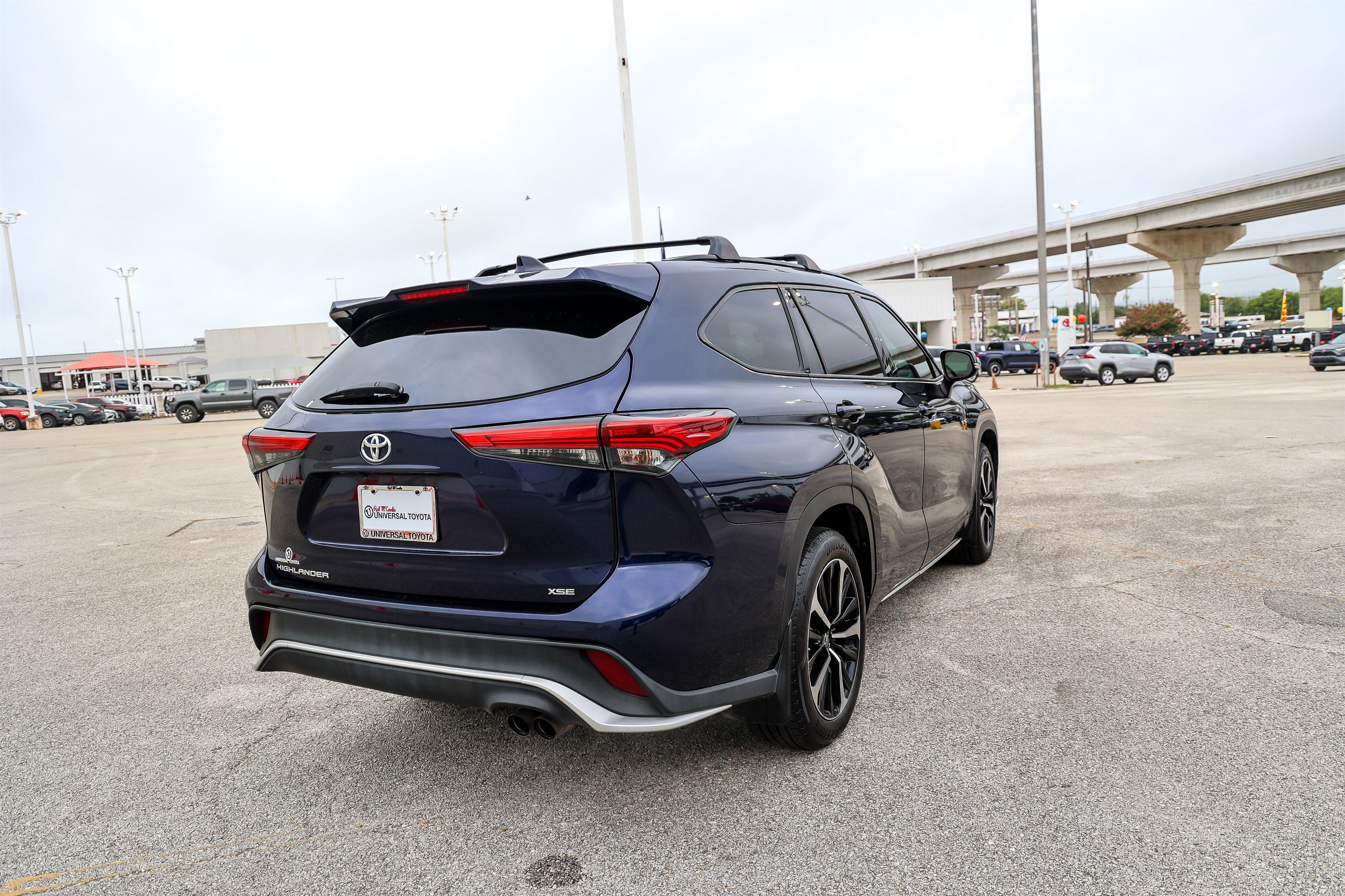 2022 Toyota Highlander XSE