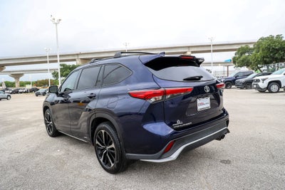 2022 Toyota Highlander XSE
