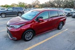 2022 Toyota SIENNA XLE XLE