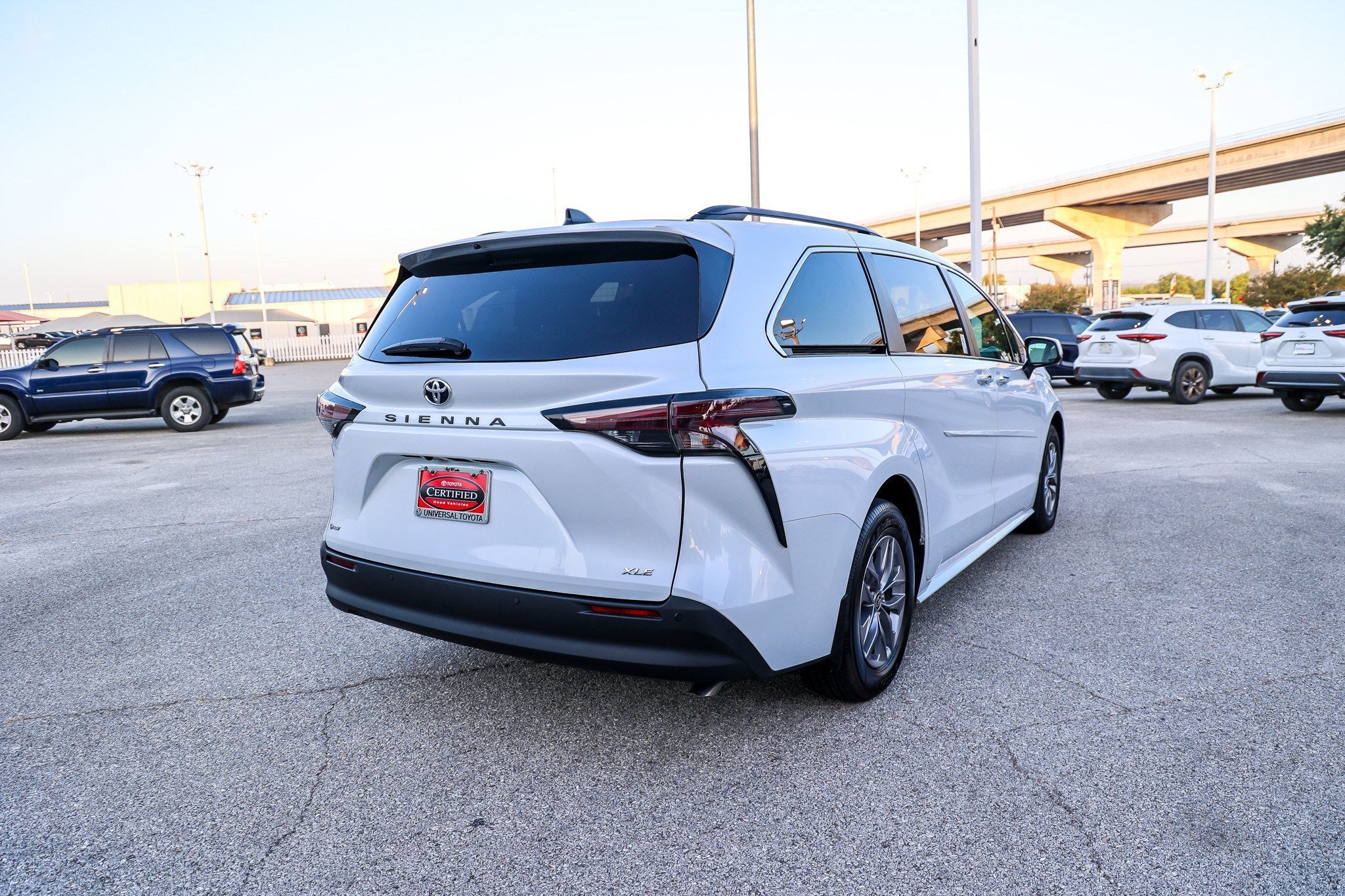 2026 Toyota Sienna XLE