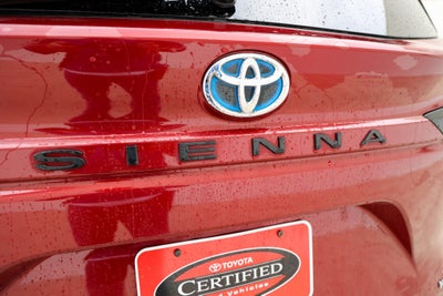 2022 Toyota SIENNA XLE XLE