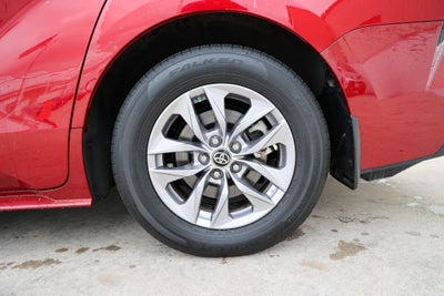 2022 Toyota SIENNA XLE XLE