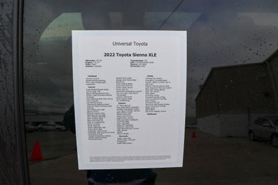 2022 Toyota SIENNA XLE XLE