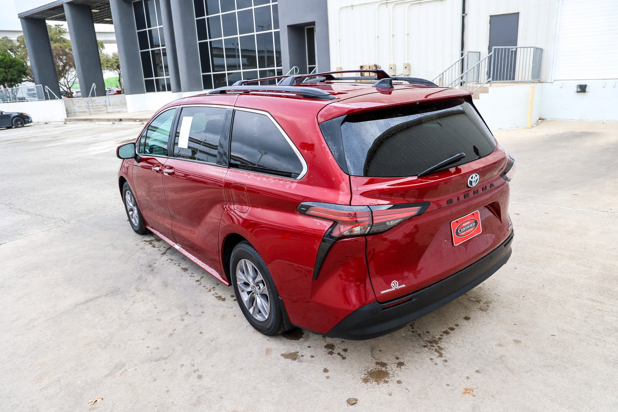 2022 Toyota SIENNA XLE XLE