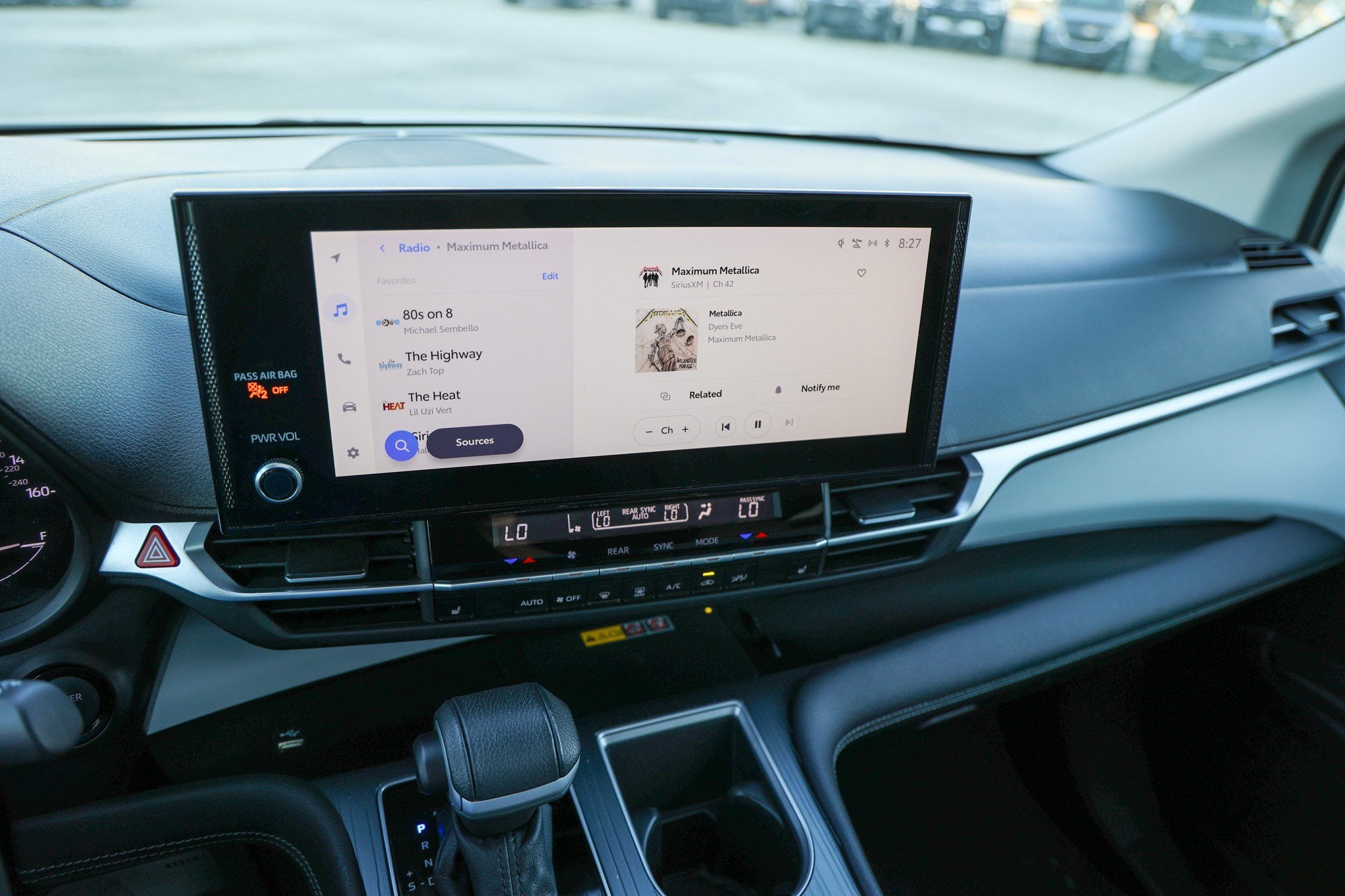 2025 Toyota Sienna XLE