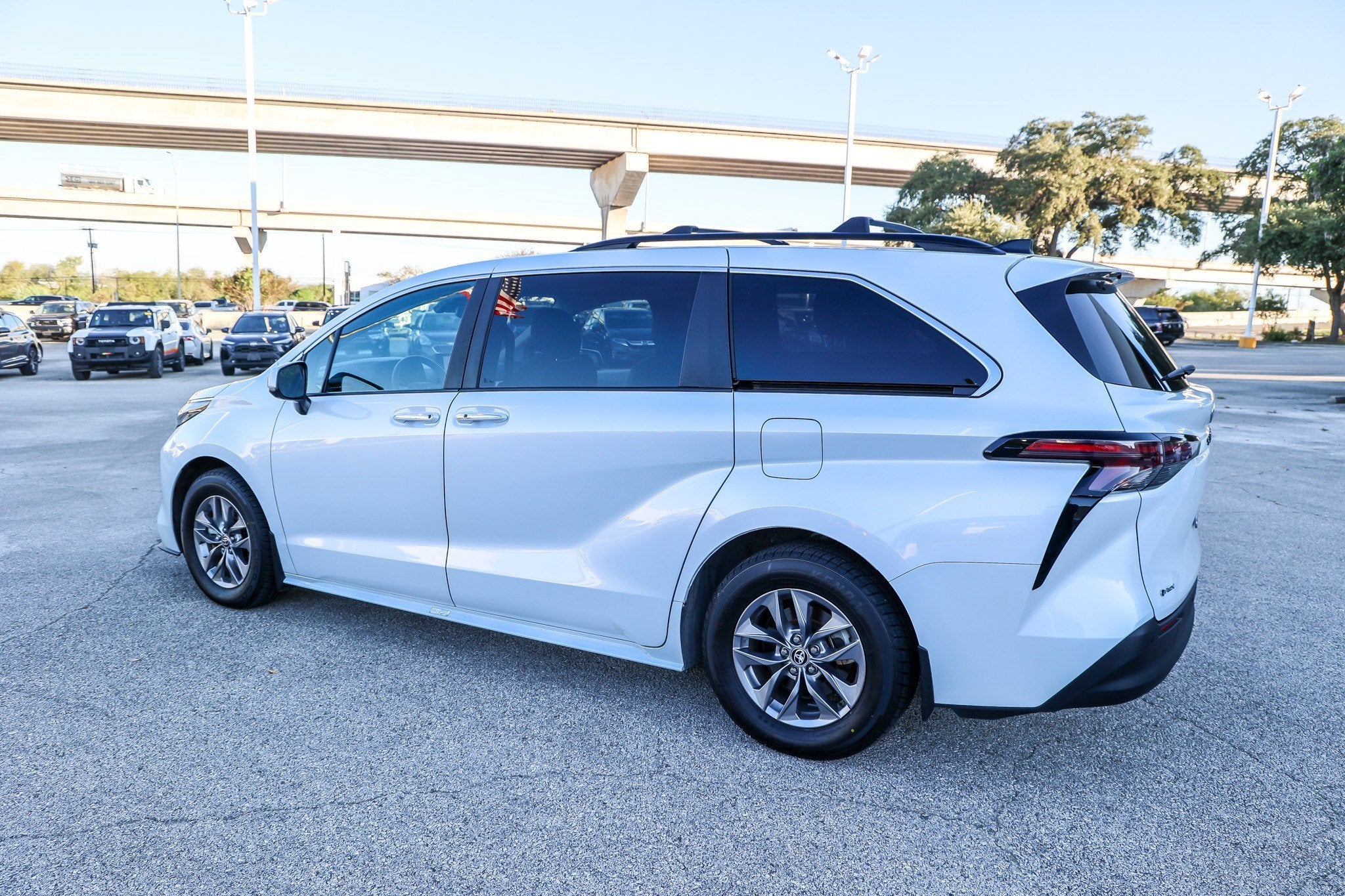 2025 Toyota Sienna XLE