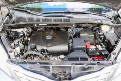 2017 Toyota Sienna XLE