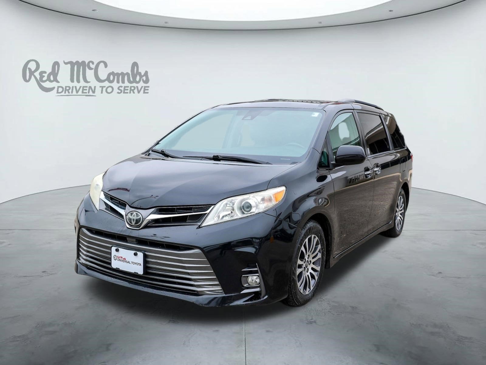 2019 Toyota SIENNA XLE 3.5L XLE