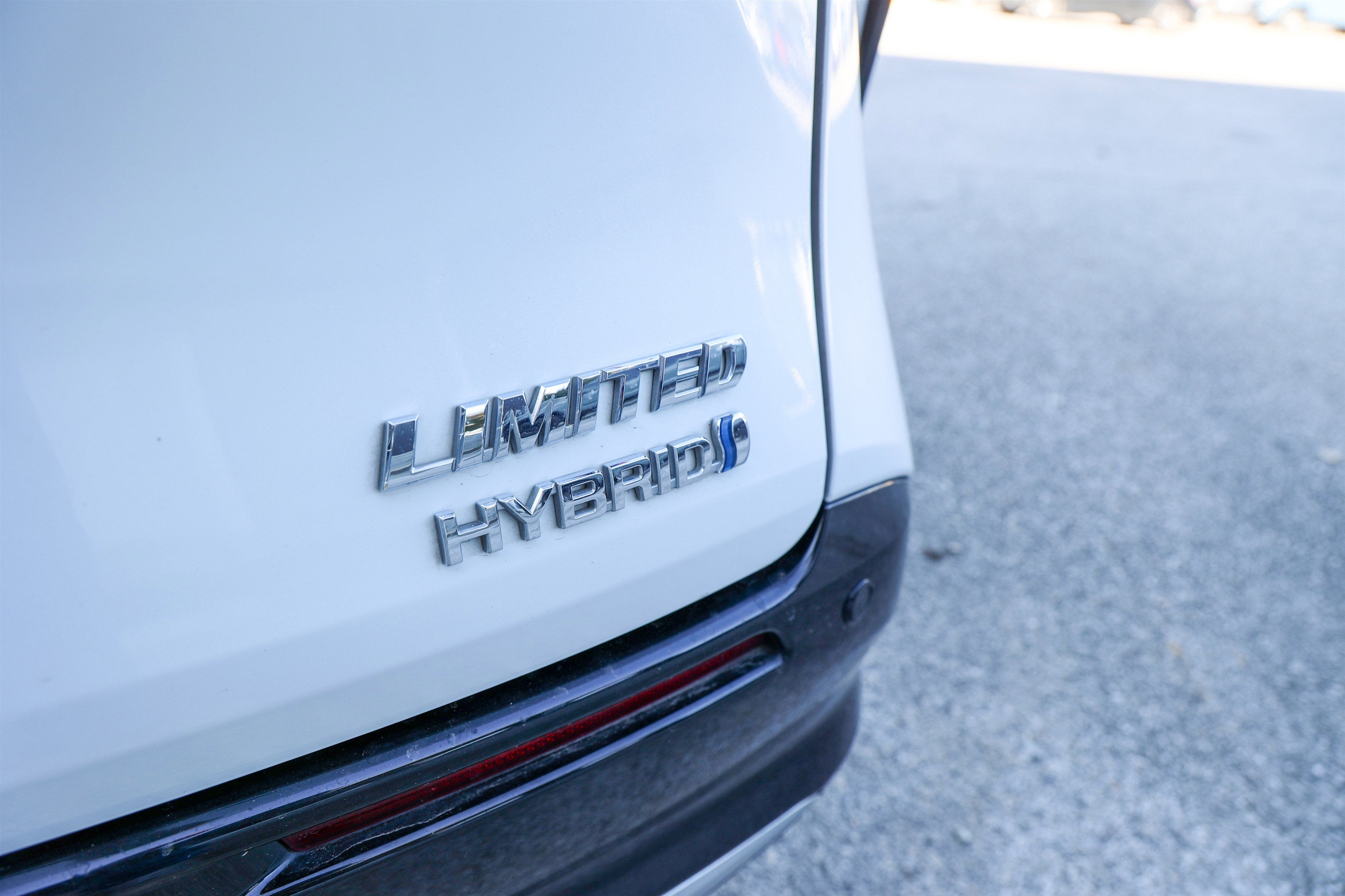 2023 Toyota SIENNA LIMITED Limited