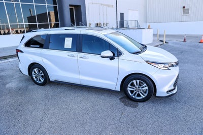 2023 Toyota SIENNA LIMITED Limited