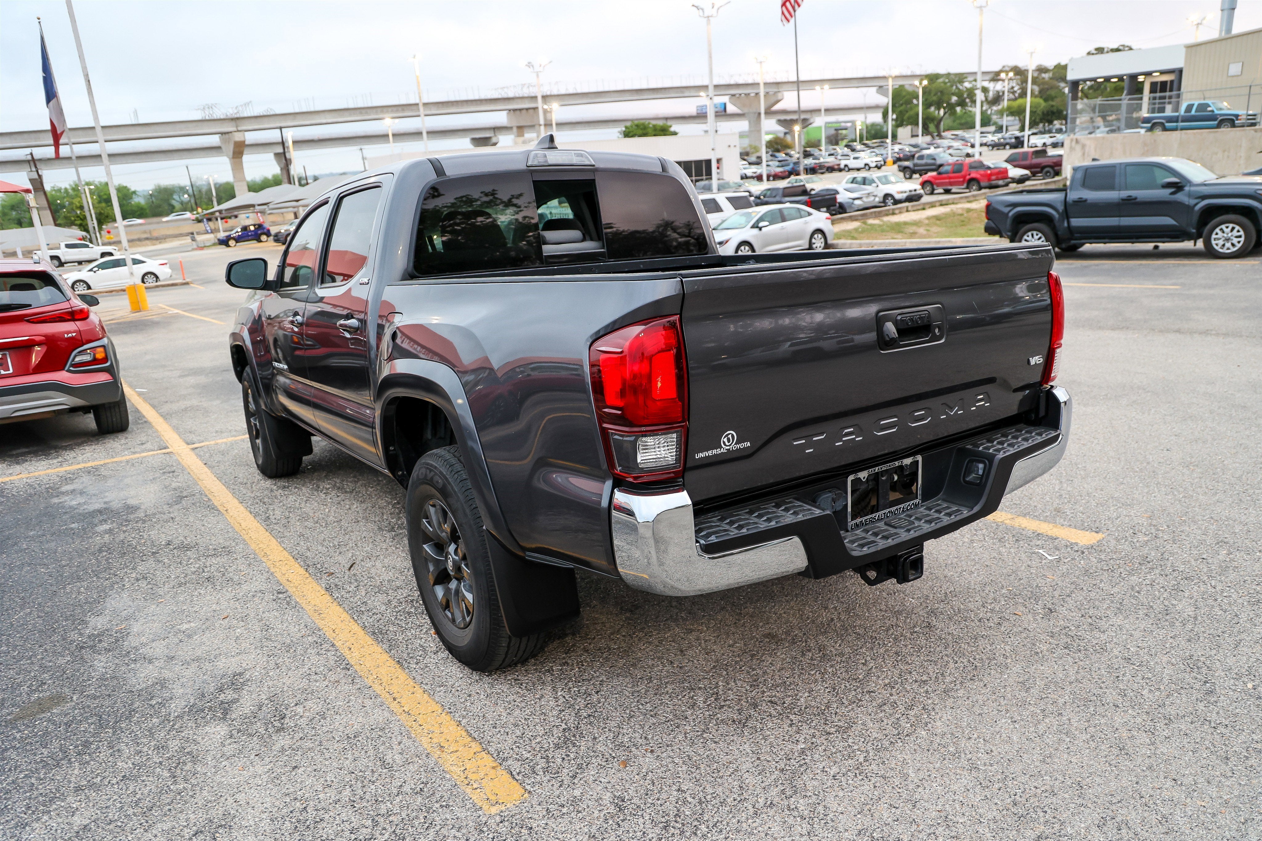 2021 Toyota TACOMA SR5 SR5
