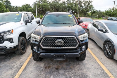 2018 Toyota TACOMA 4WD DCAB SR