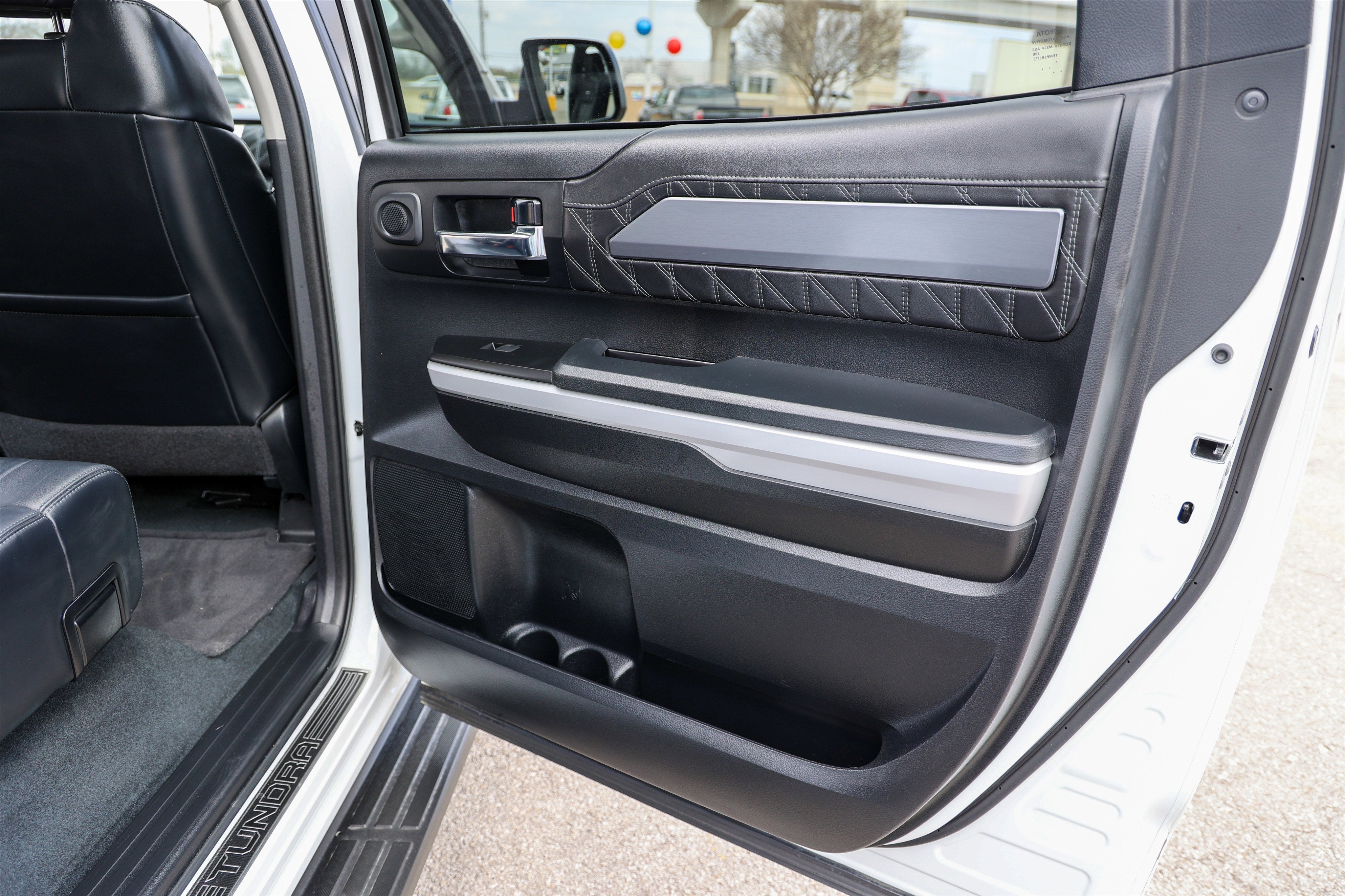 2021 Toyota TUNDRA 4X2 Platinum