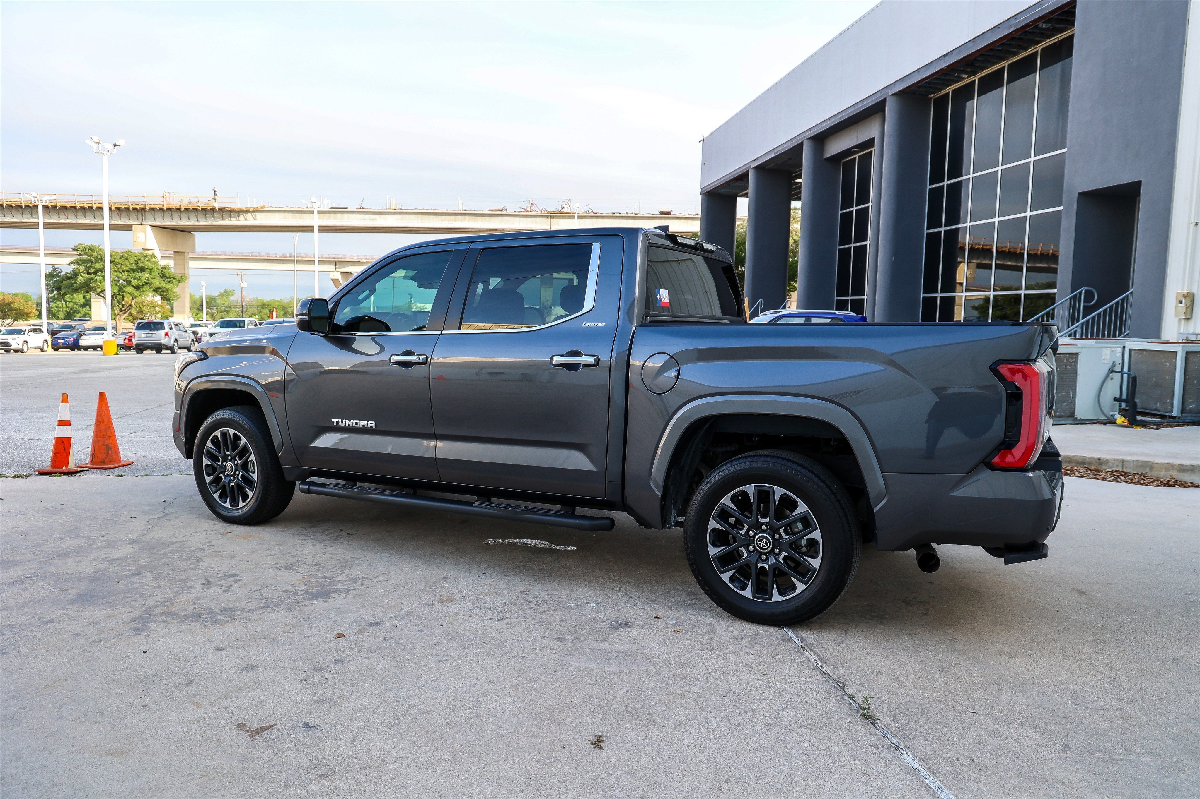 2024 Toyota TUNDRA 4X4 Limited