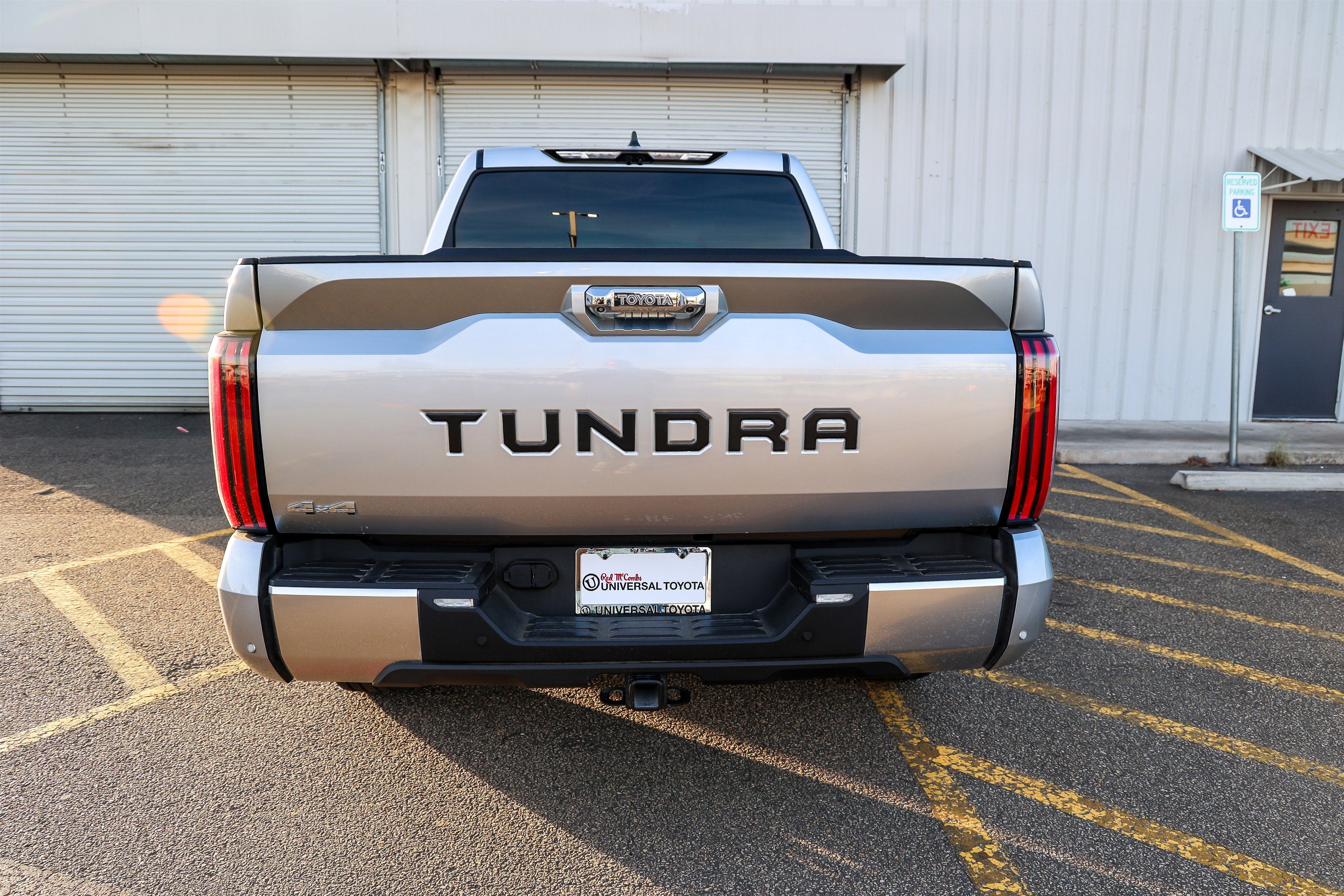 2025 Toyota TUNDRA 4X4 Limited