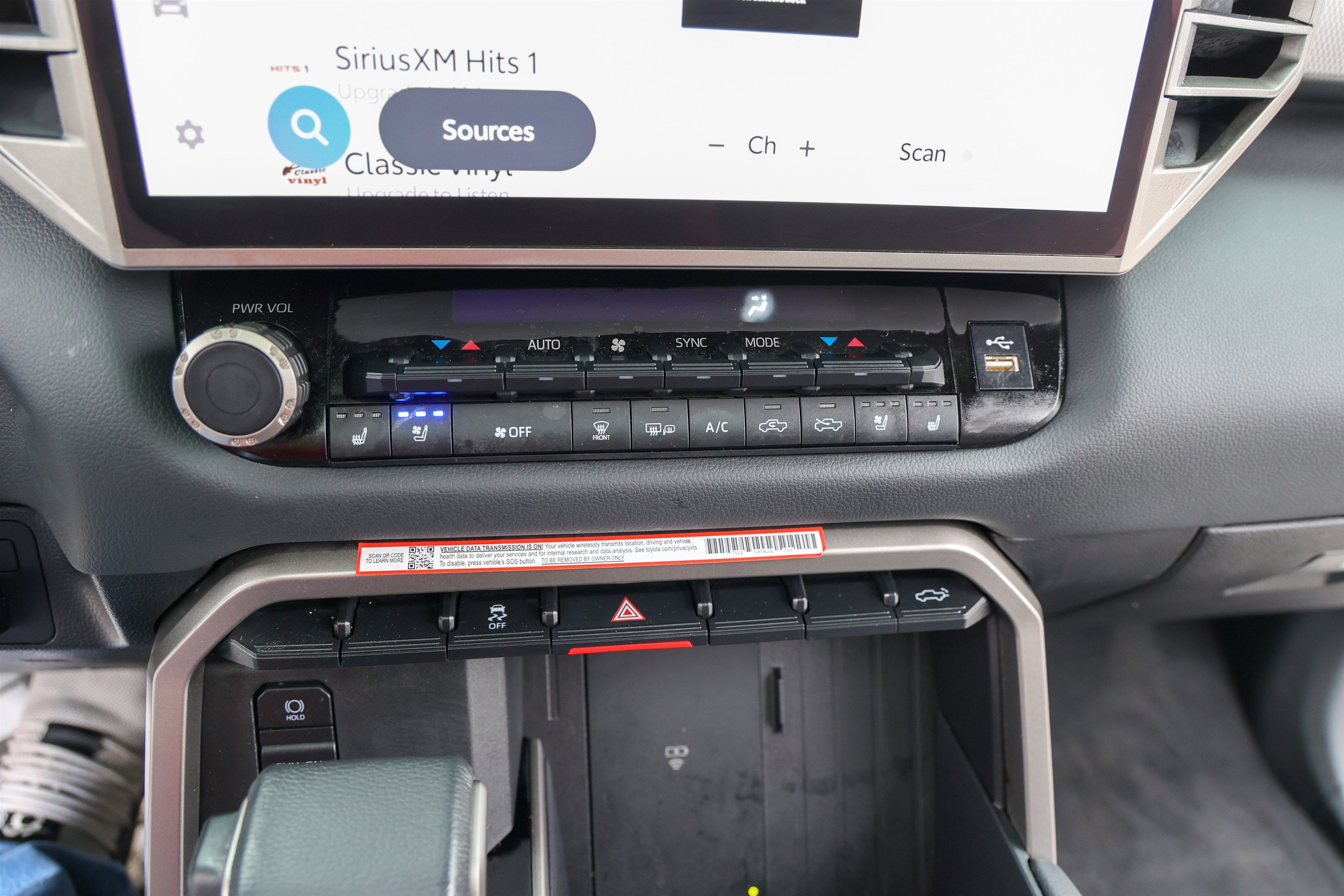 2025 Toyota TUNDRA 4X4 Limited