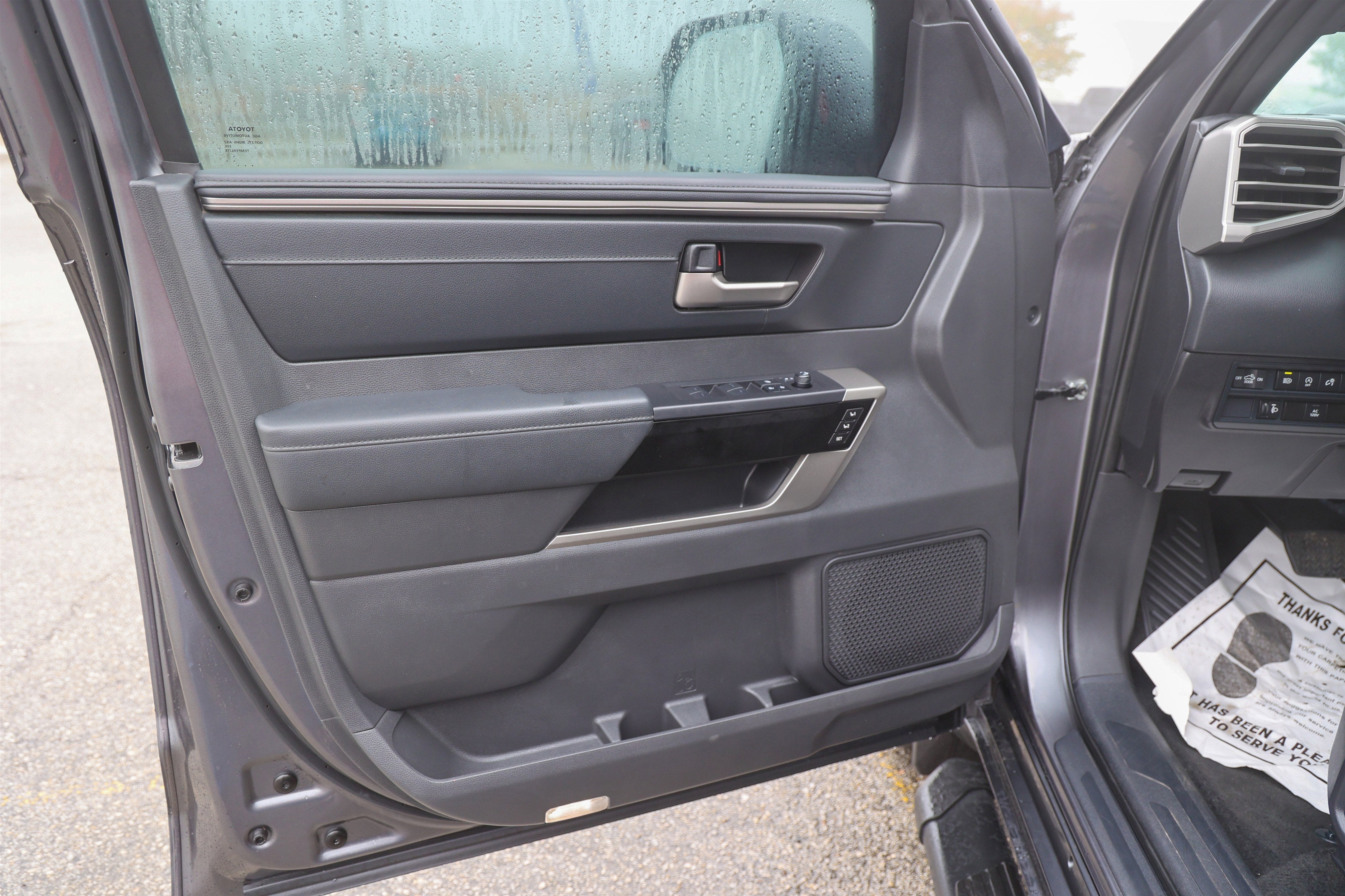 2025 Toyota TUNDRA 4X4 Limited