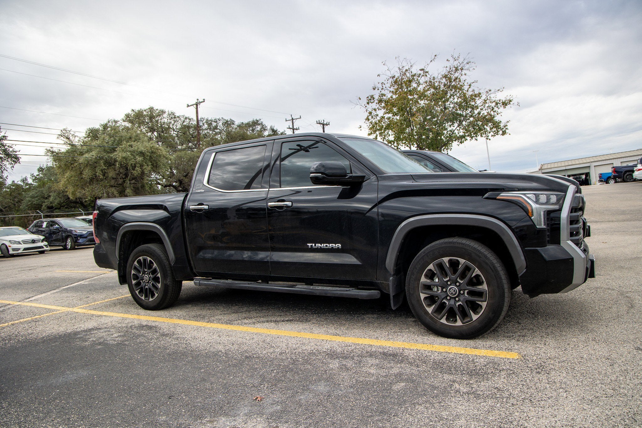 2024 Toyota TUNDRA 4X4 Limited