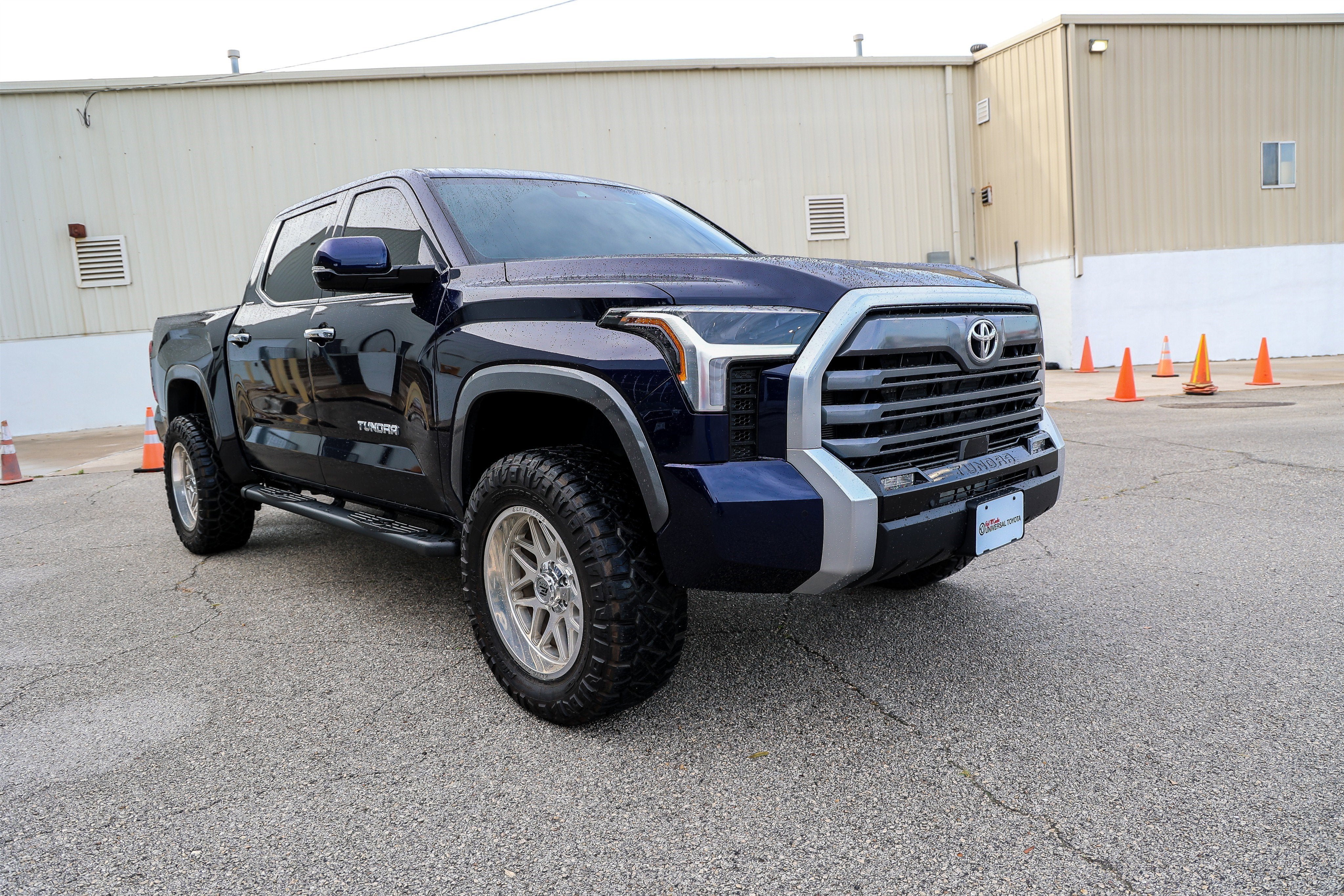 2025 Toyota TUNDRA 4X4 Limited