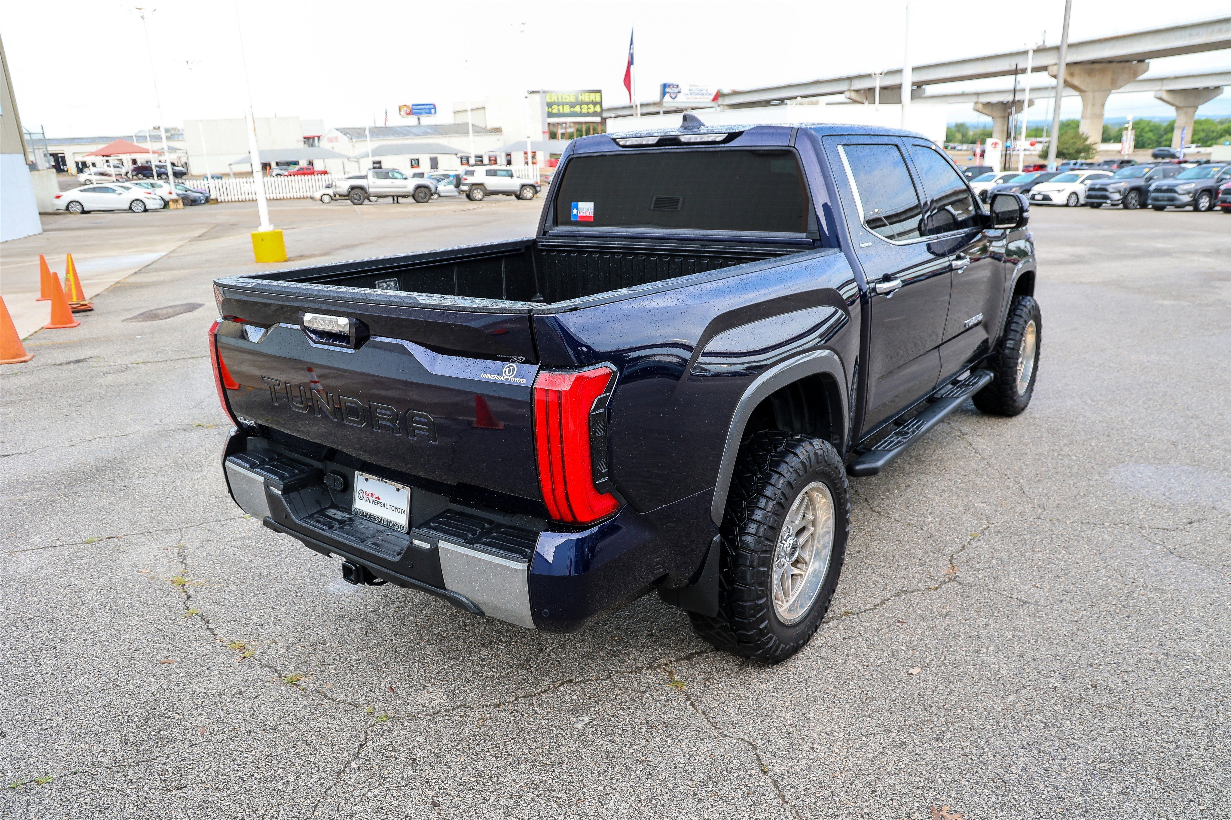 2025 Toyota TUNDRA 4X4 Limited