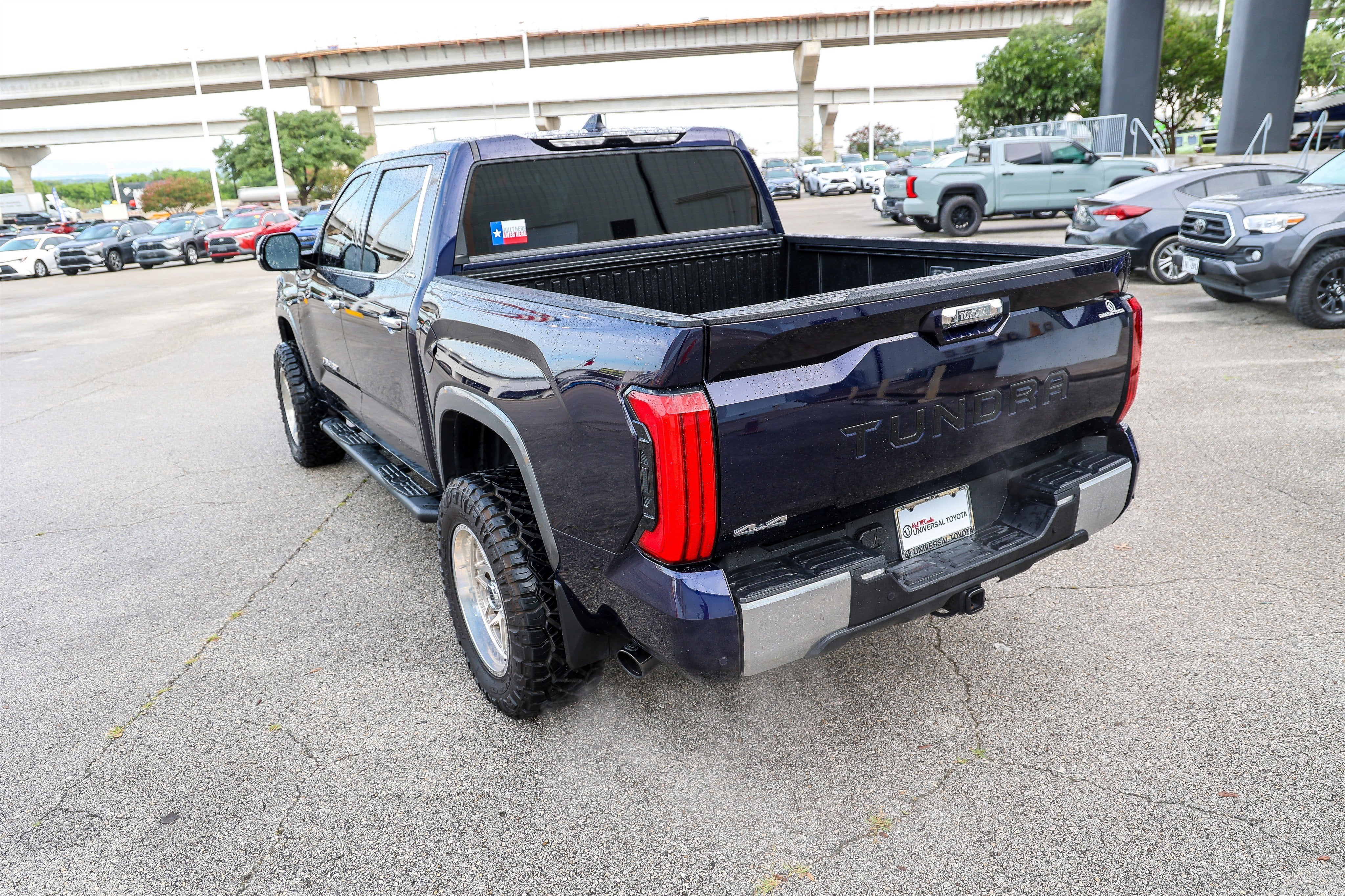 2025 Toyota TUNDRA 4X4 Limited