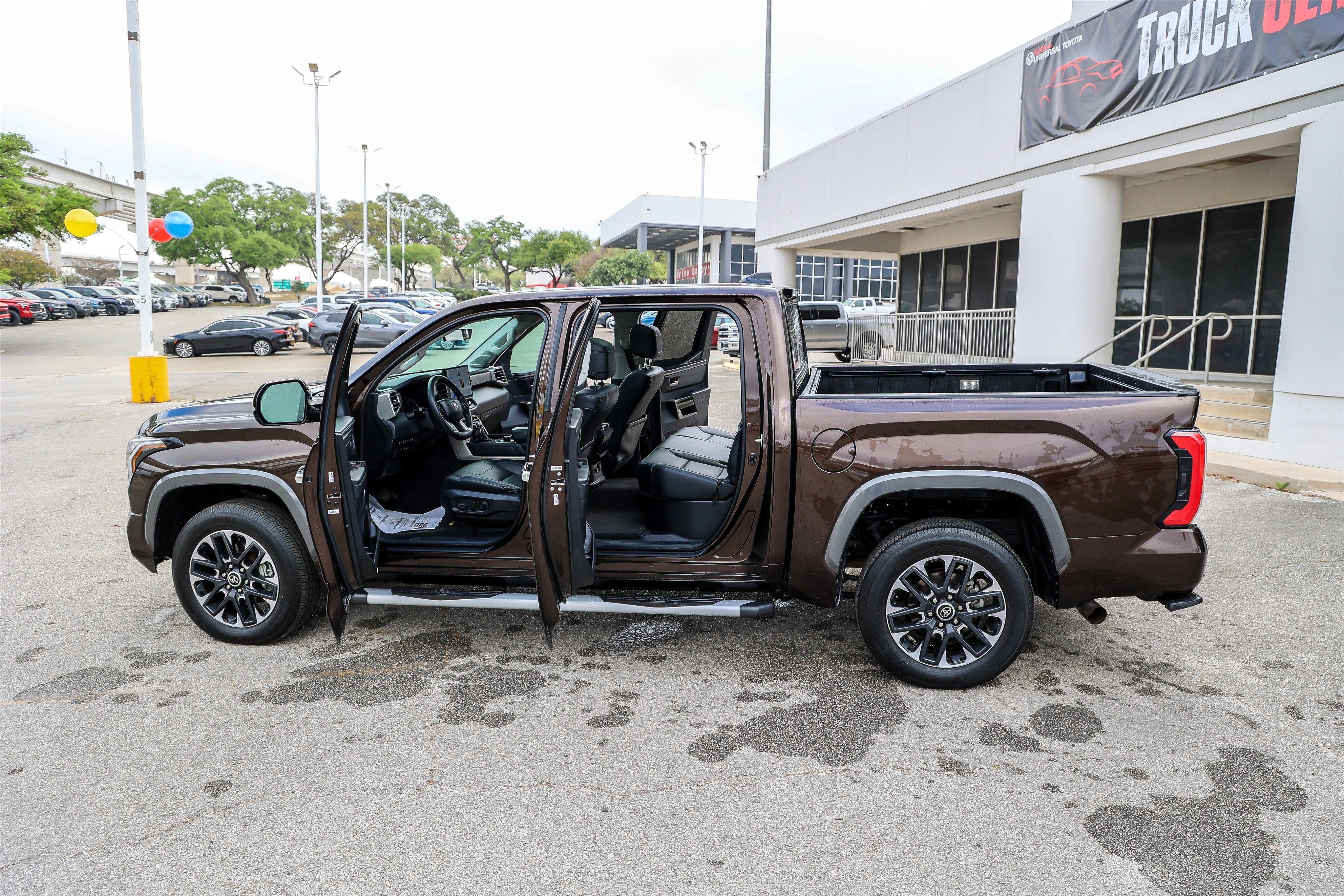 2023 Toyota TUNDRA 4X4 Limited