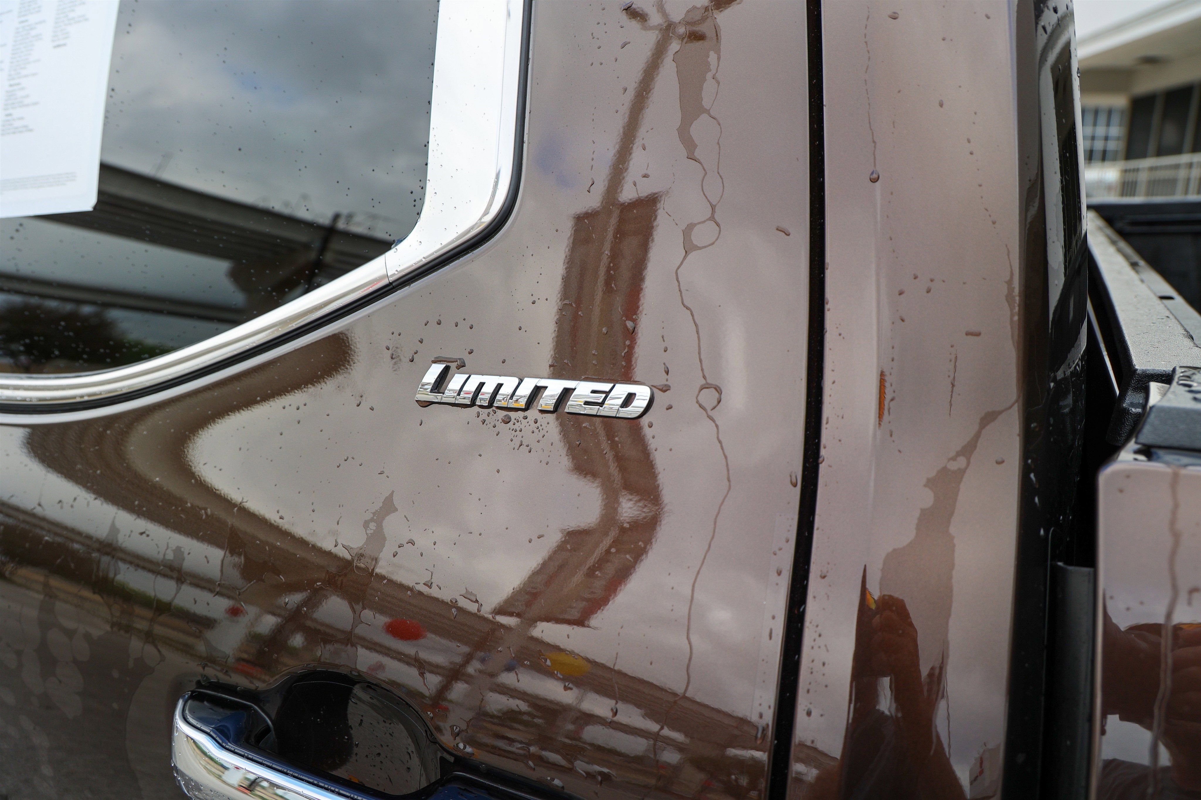 2023 Toyota TUNDRA 4X4 Limited