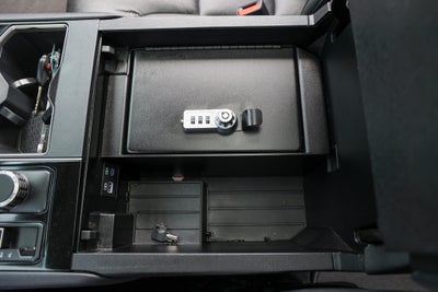 2023 Toyota TUNDRA 4X4 Limited