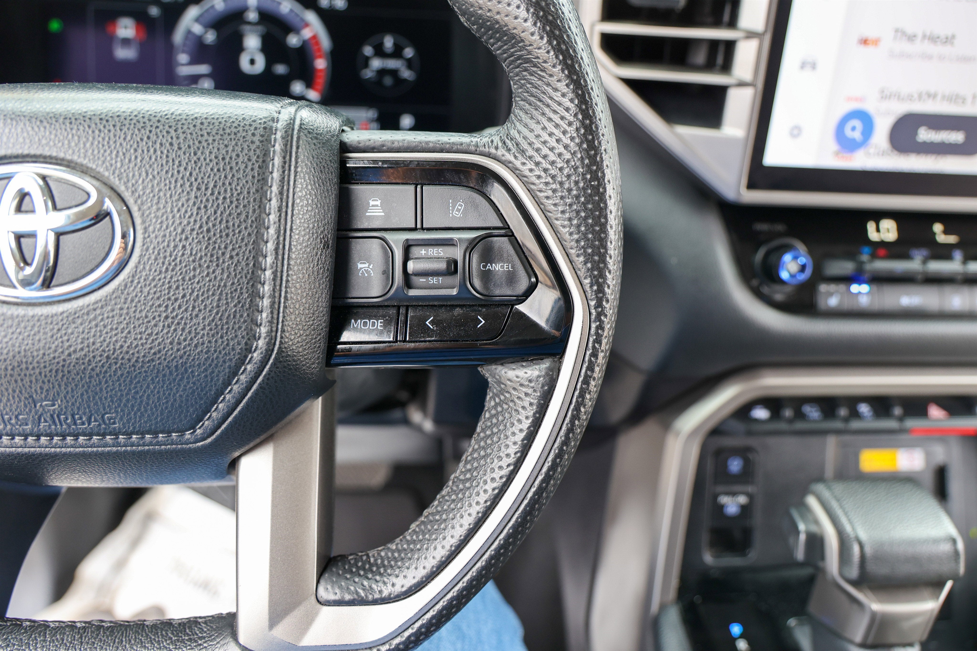 2024 Toyota TUNDRA 4X4 Limited