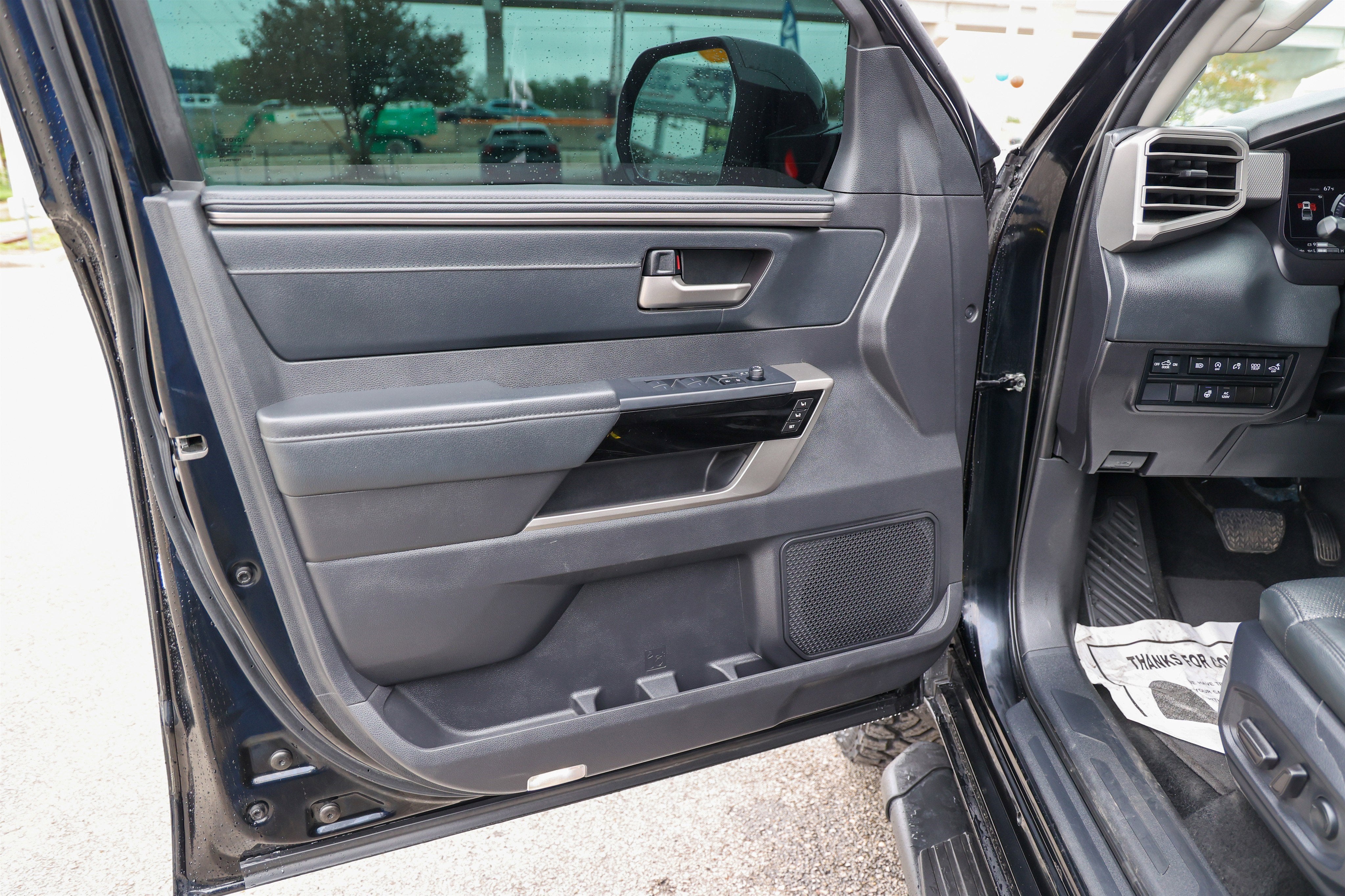 2024 Toyota TUNDRA 4X4 Limited