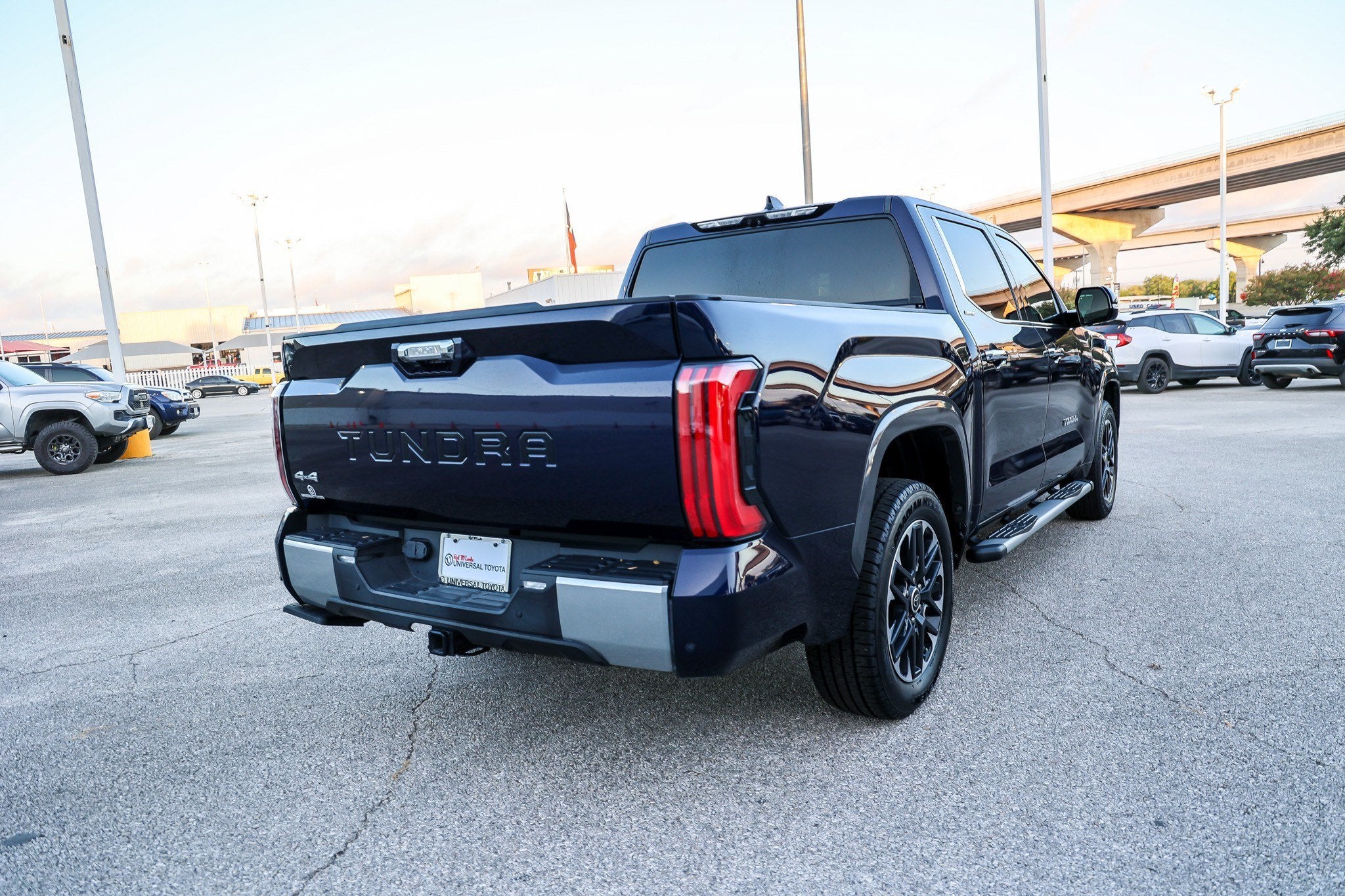 2023 Toyota Tundra i-FORCE MAX Limited Hybrid