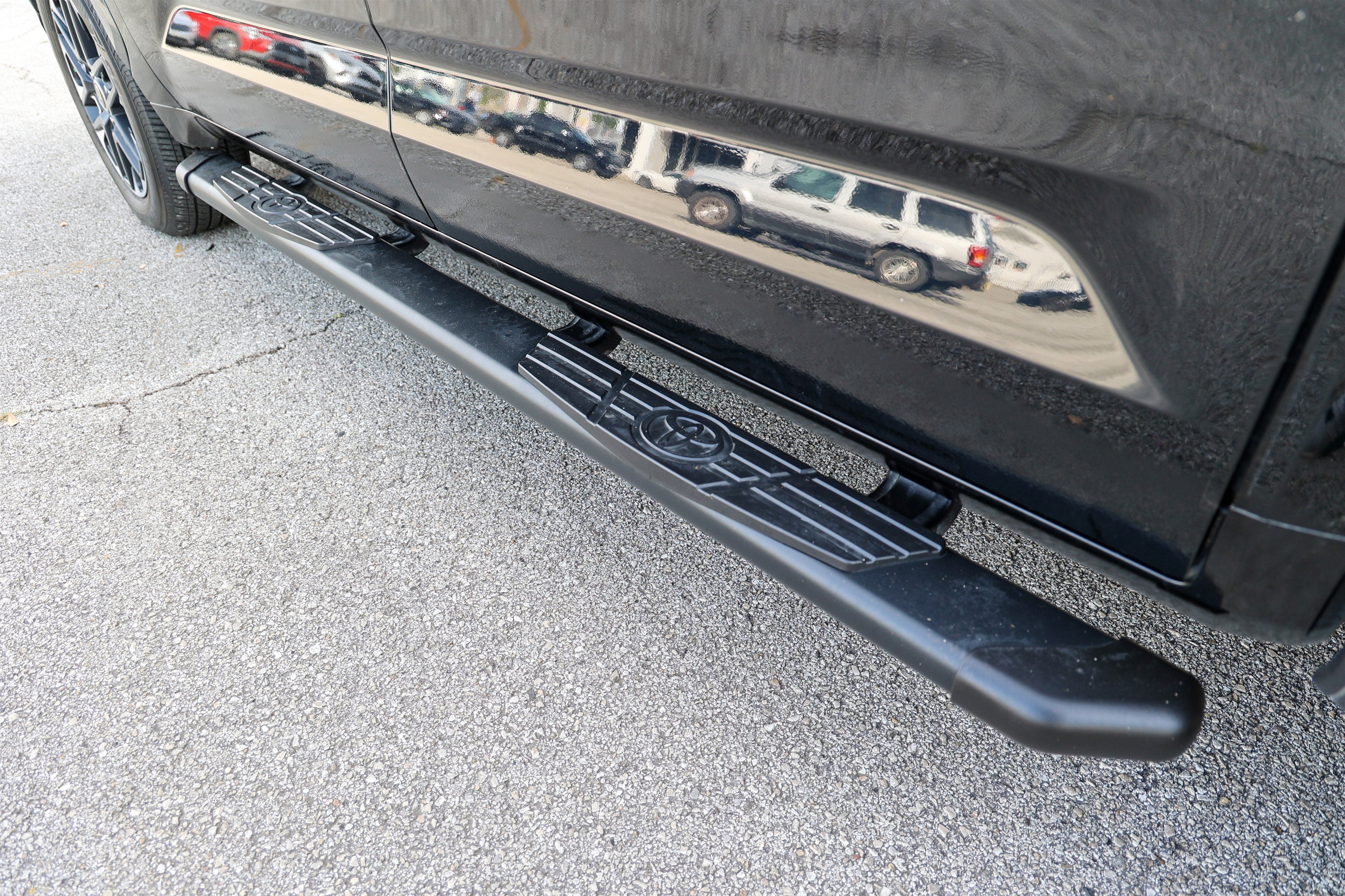 2024 Toyota Tundra i-FORCE MAX Limited Hybrid