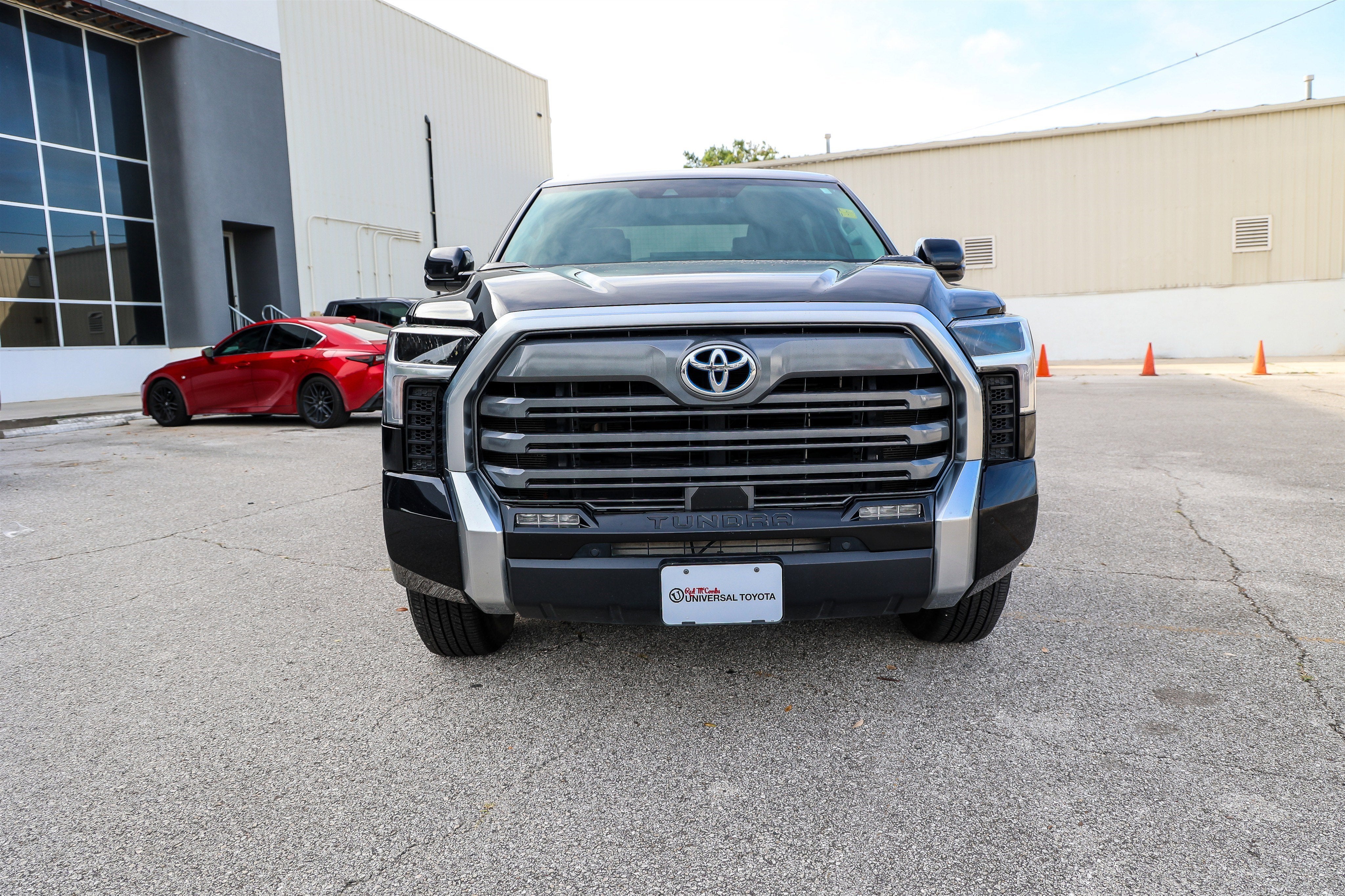 2024 Toyota Tundra i-FORCE MAX Limited Hybrid