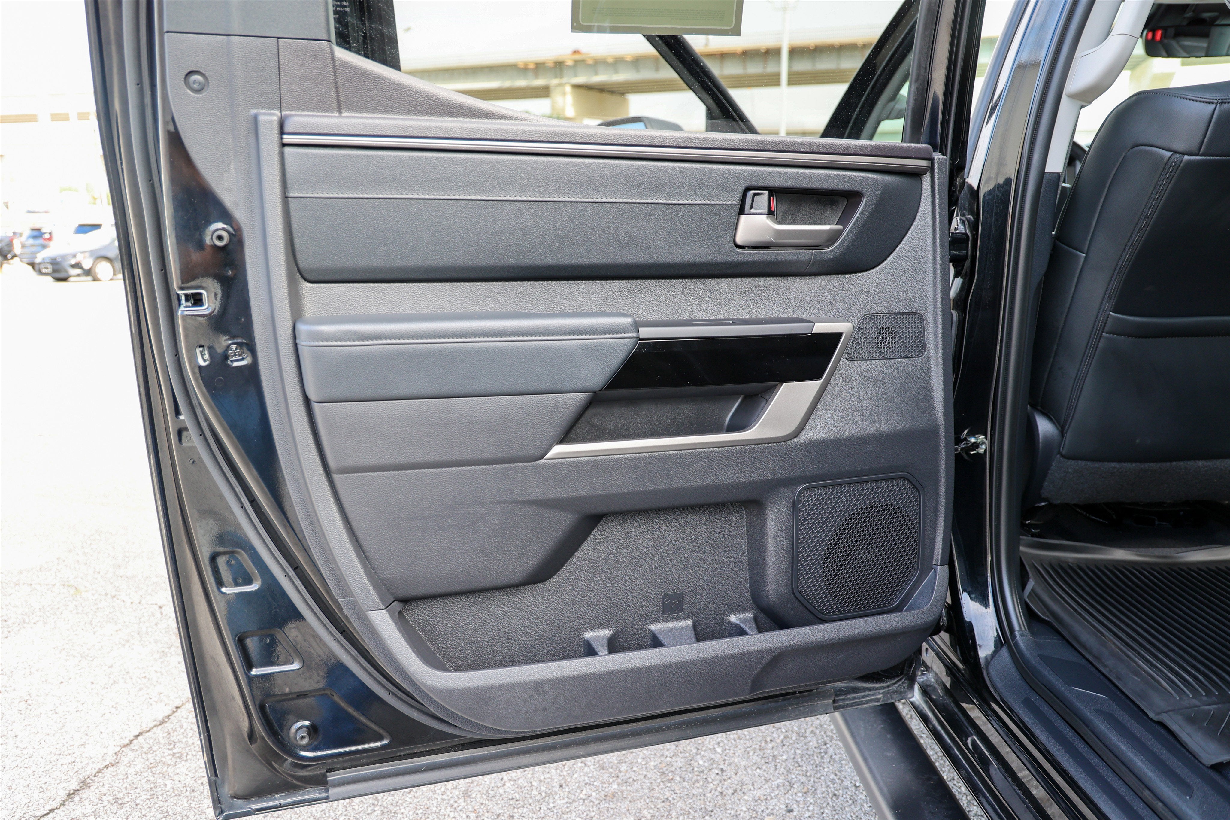 2024 Toyota Tundra i-FORCE MAX Limited Hybrid