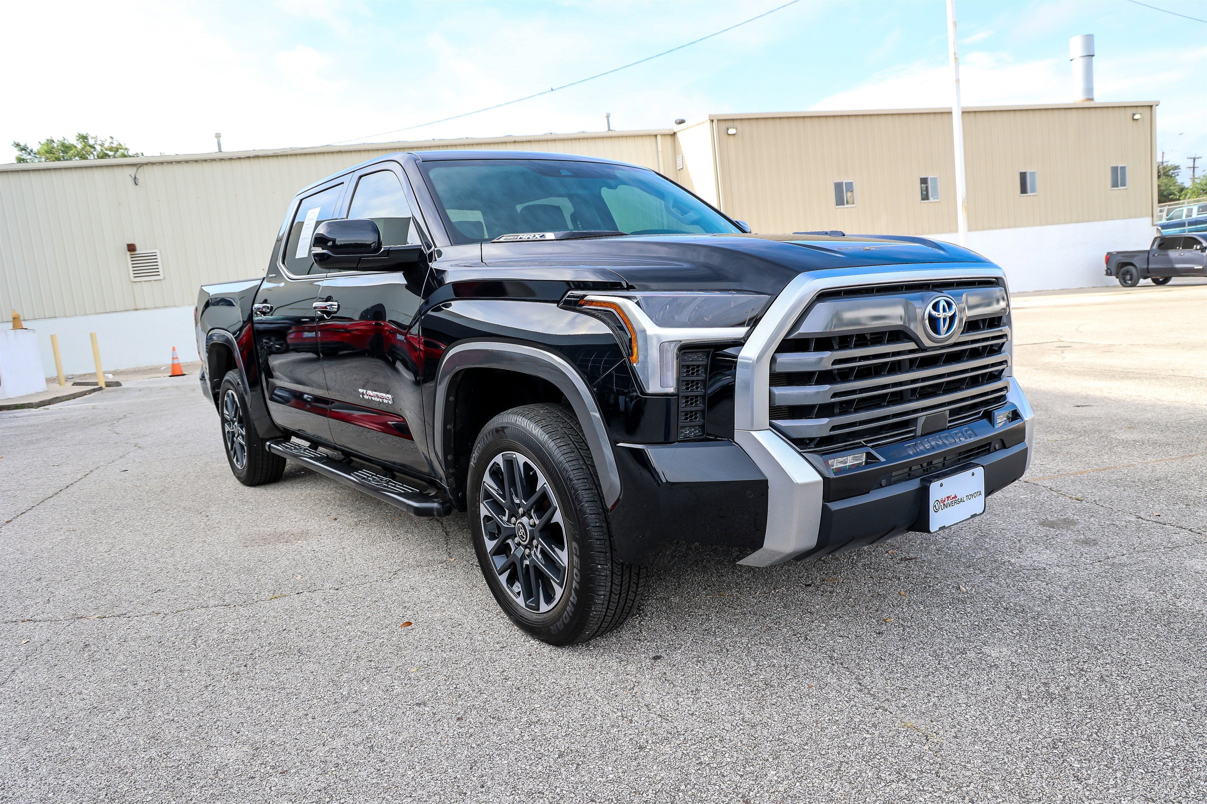 2024 Toyota Tundra i-FORCE MAX Limited Hybrid
