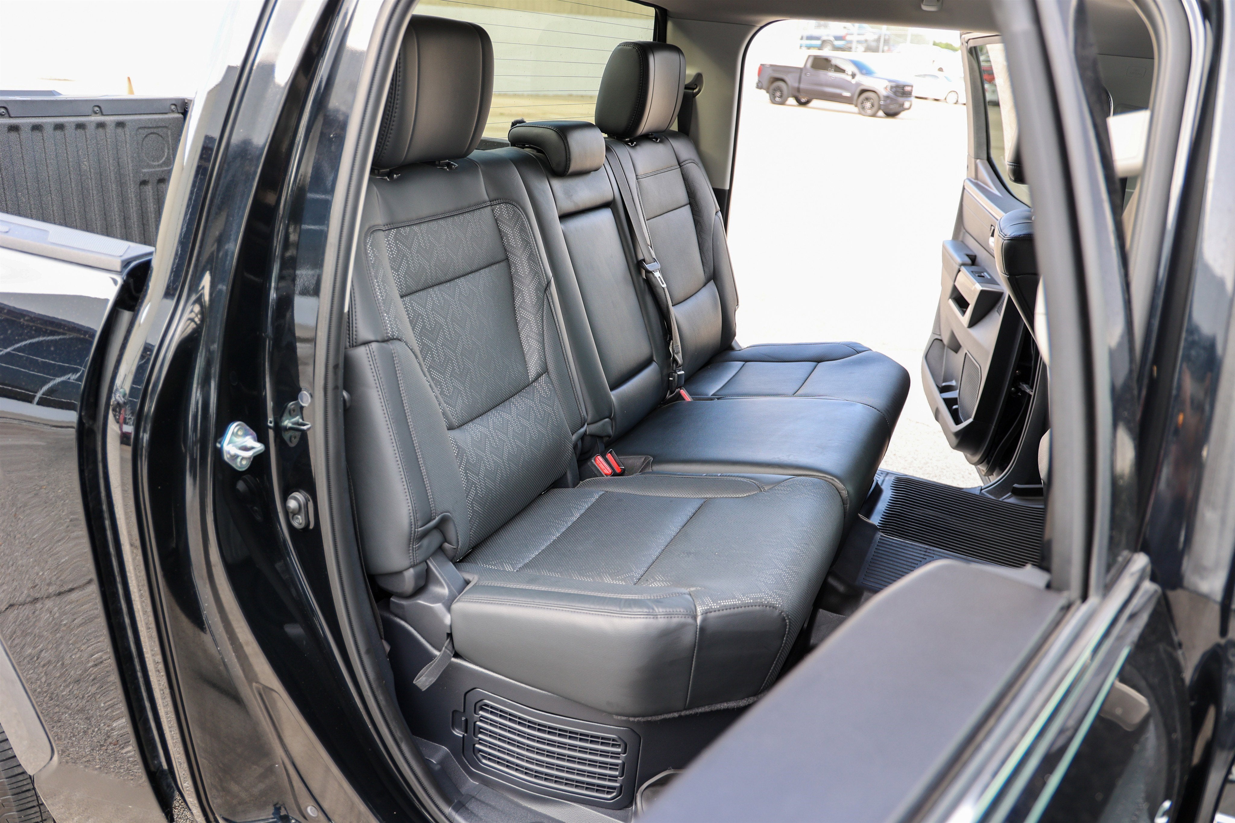 2024 Toyota Tundra i-FORCE MAX Limited Hybrid