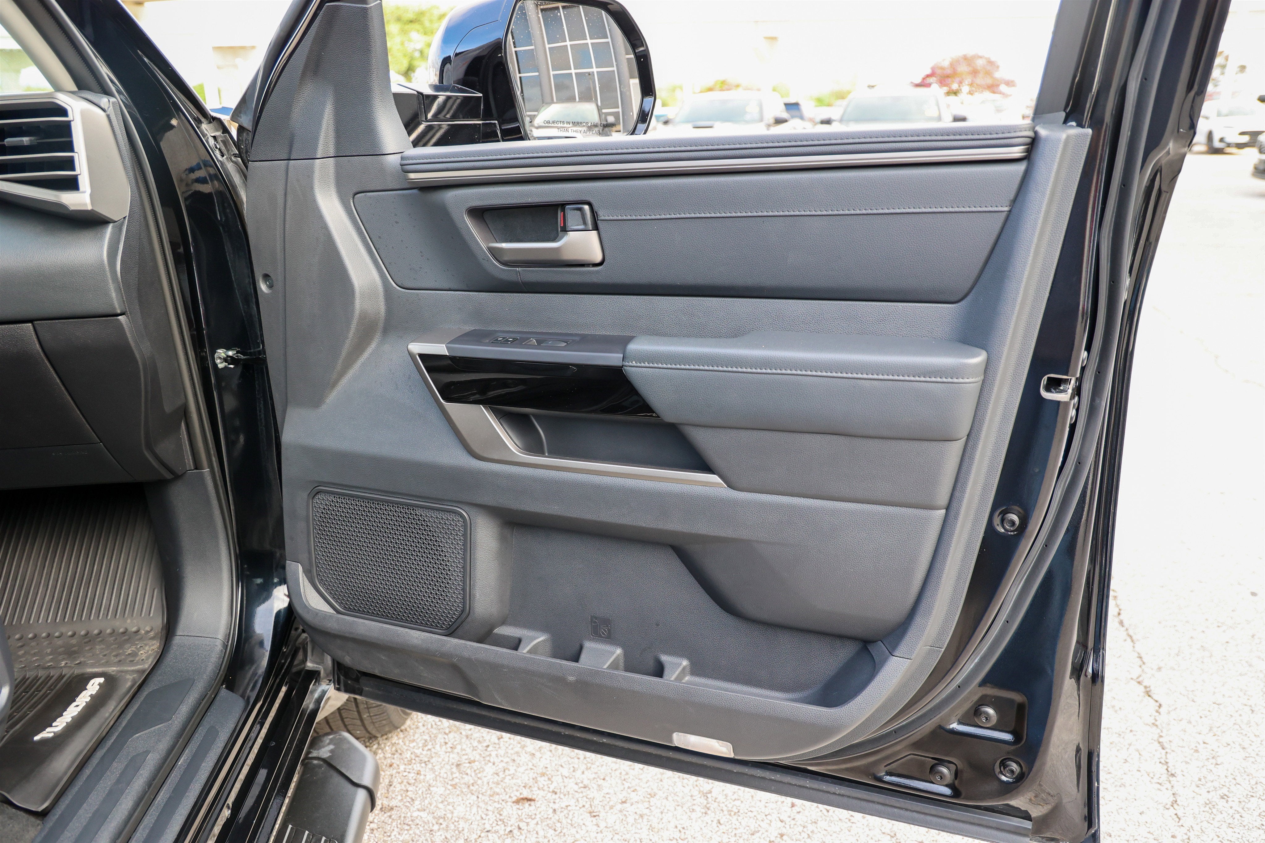 2024 Toyota Tundra i-FORCE MAX Limited Hybrid