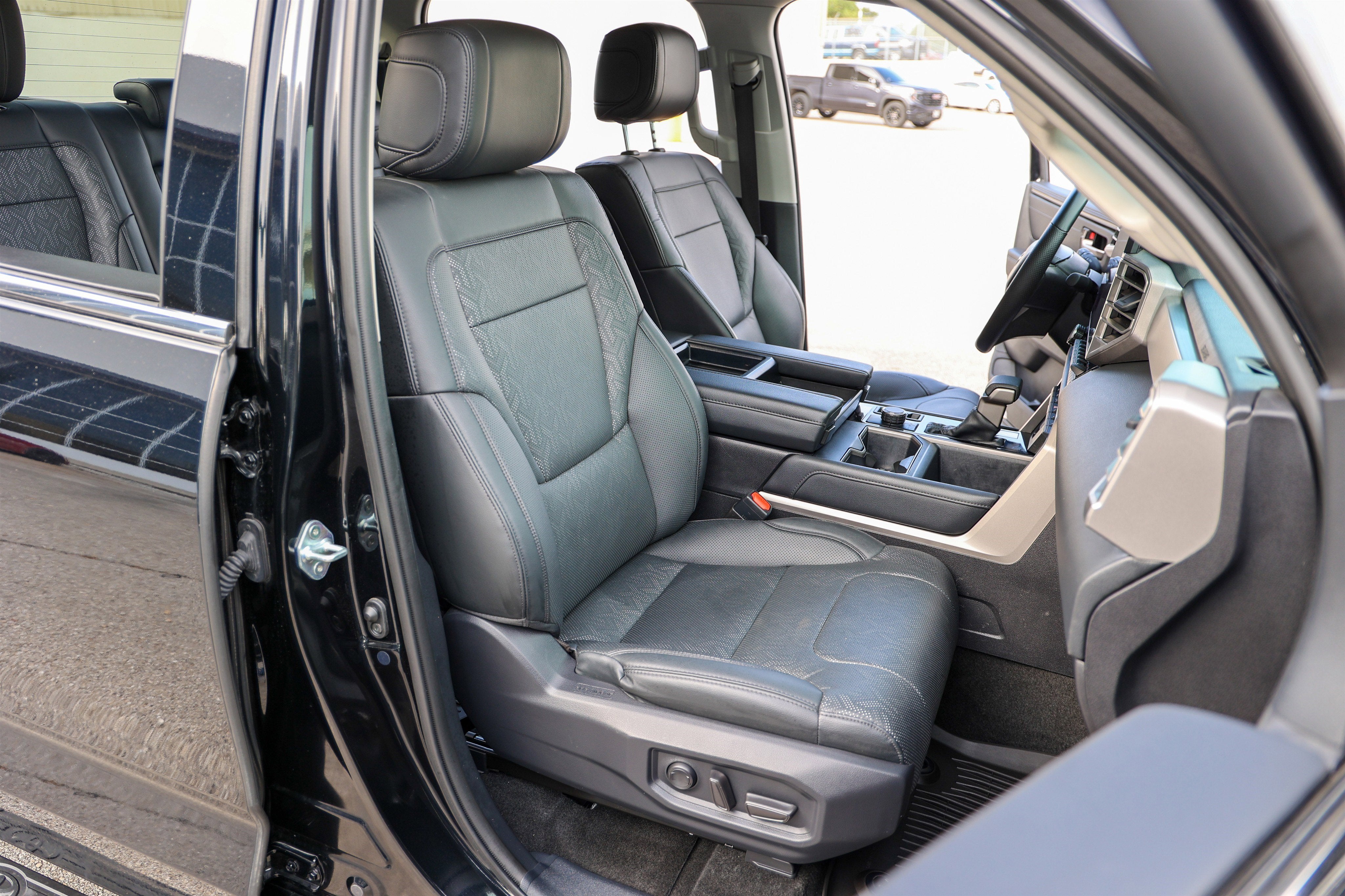 2024 Toyota Tundra i-FORCE MAX Limited Hybrid