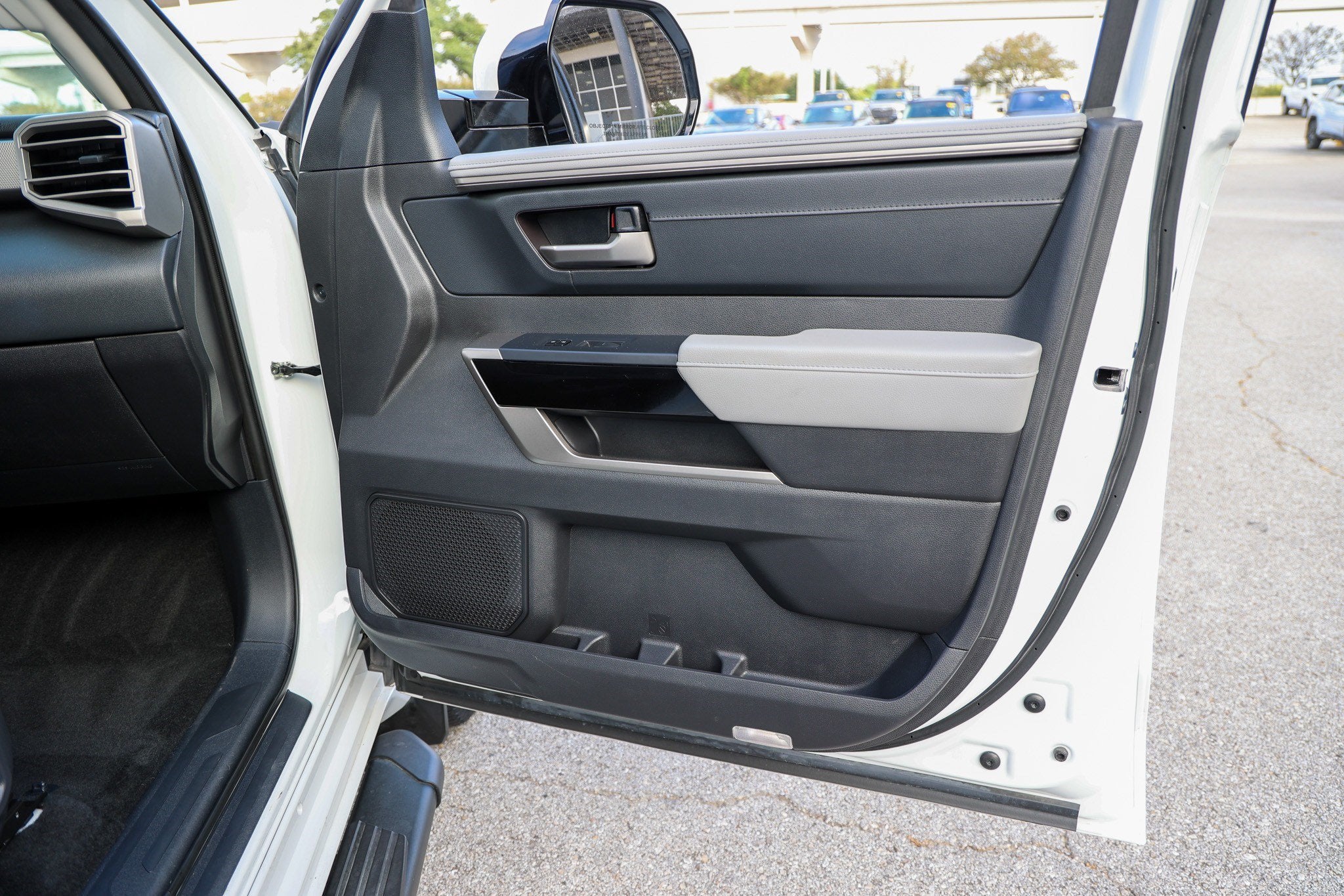 2024 Toyota Tundra i-FORCE MAX Limited Hybrid