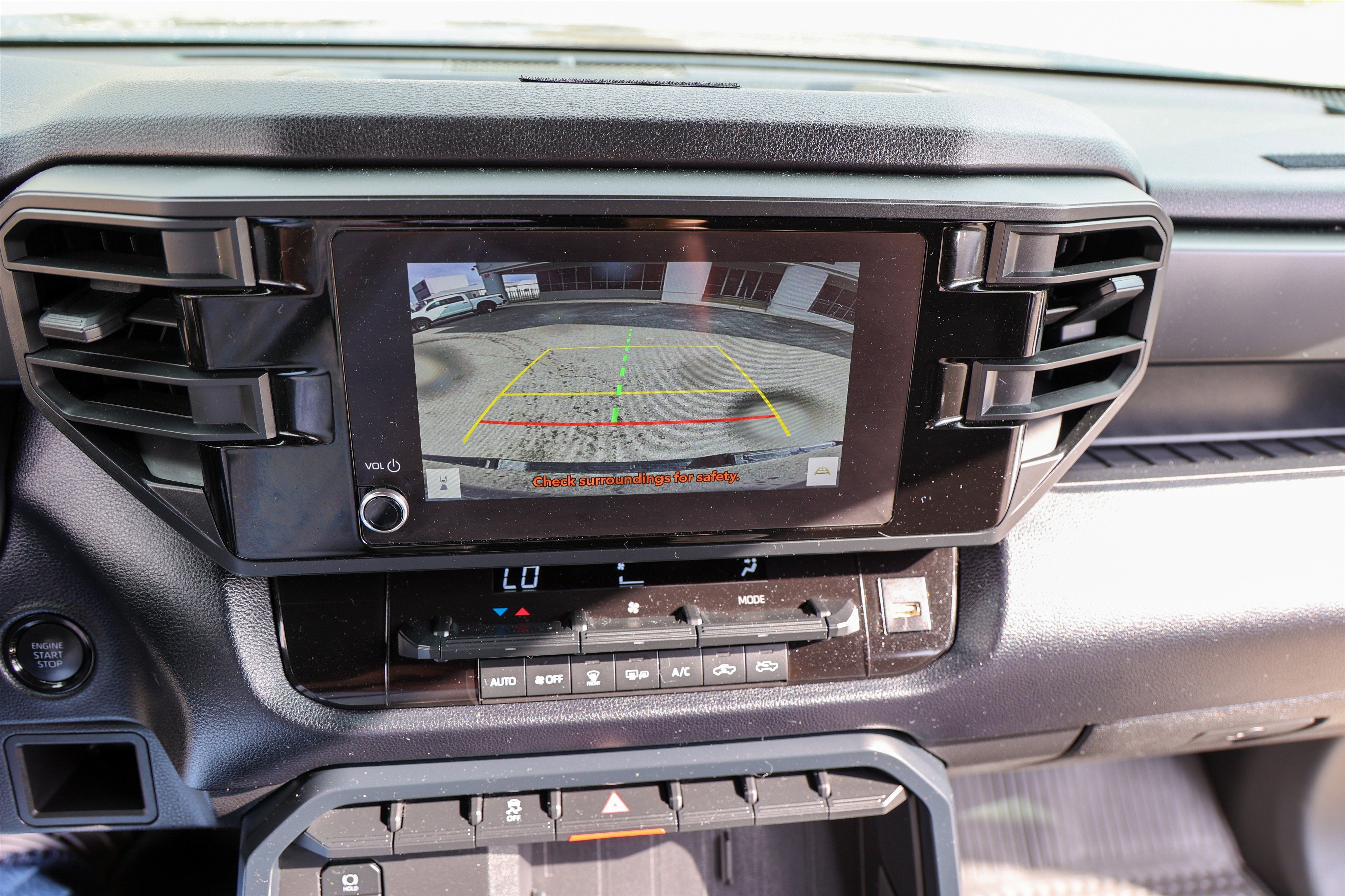 2025 Toyota TUNDRA 4X2 SR