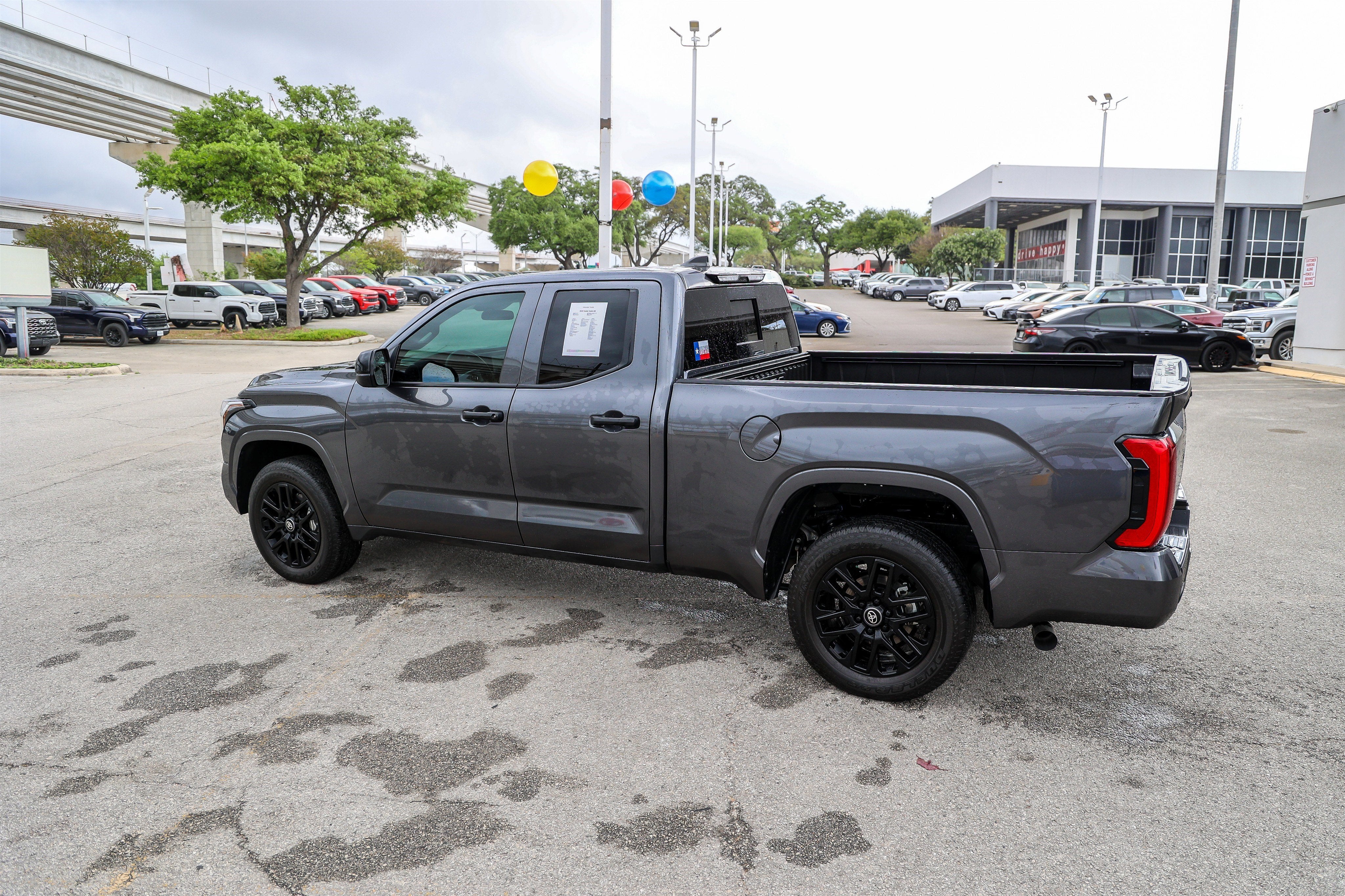 2025 Toyota TUNDRA 4X2 SR